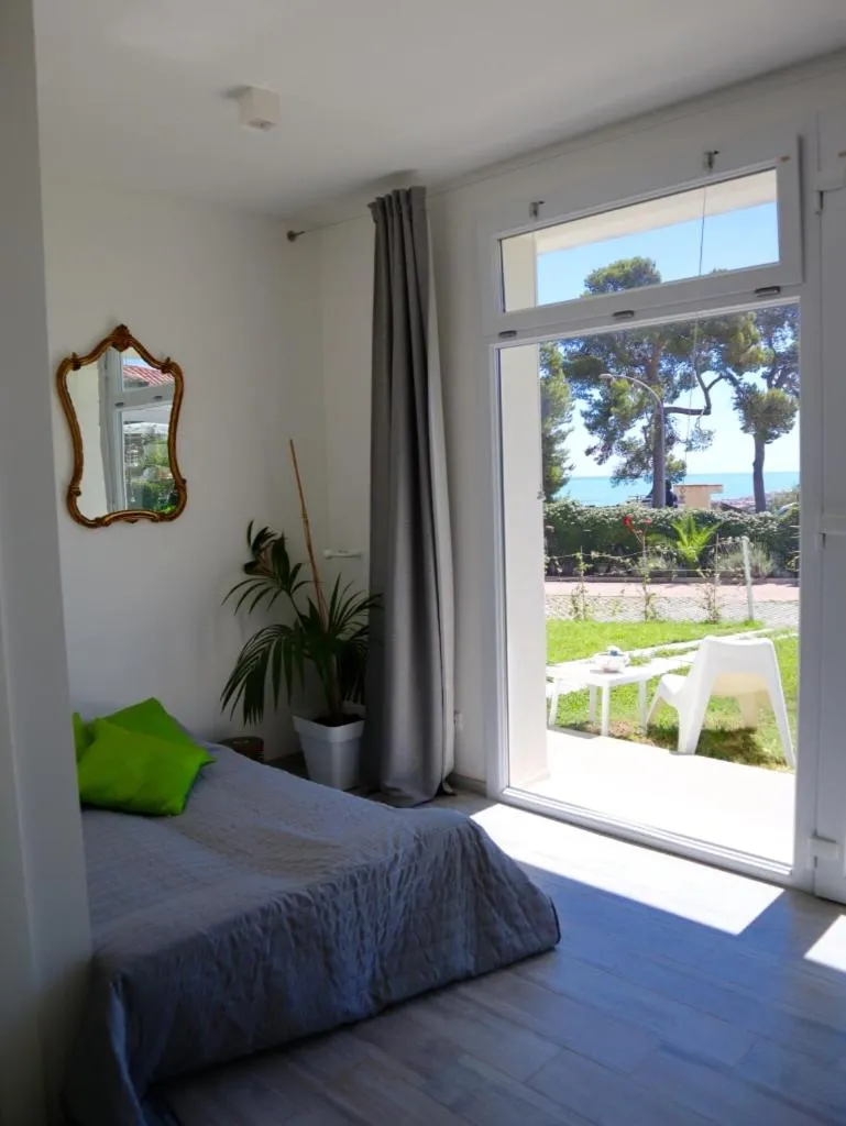 Garden view, Bed in Villa Tropical