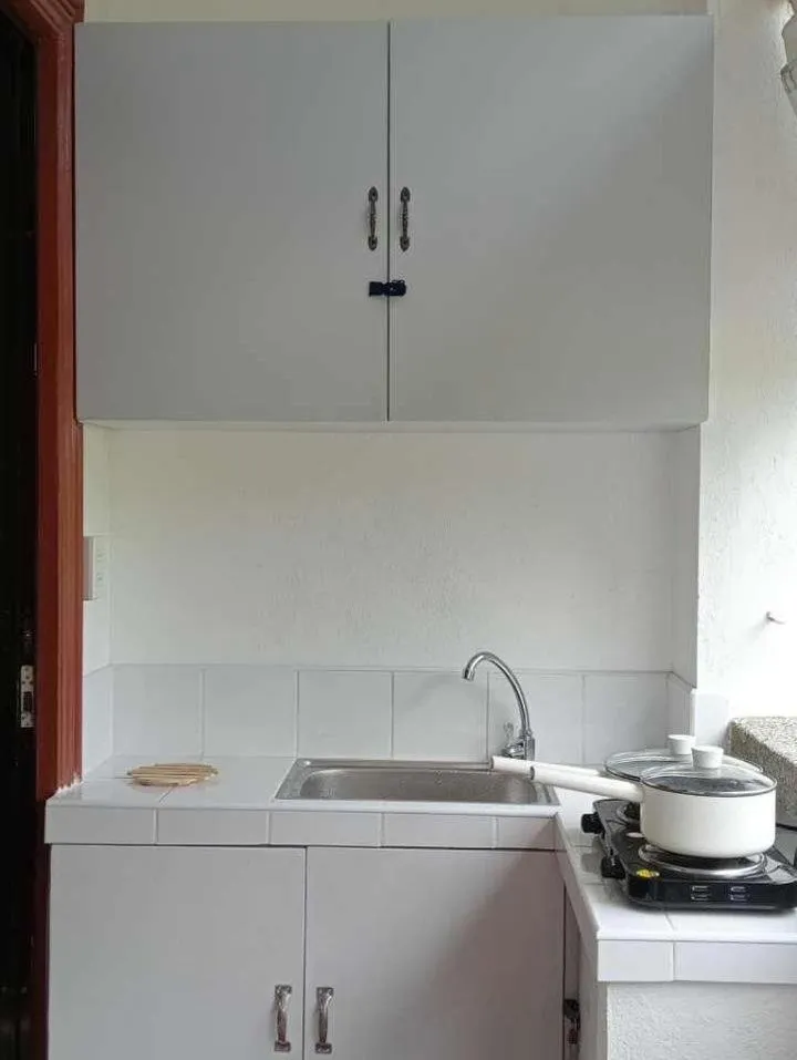 Kitchen or kitchenette in Moonlight Breeze Inn Boracay