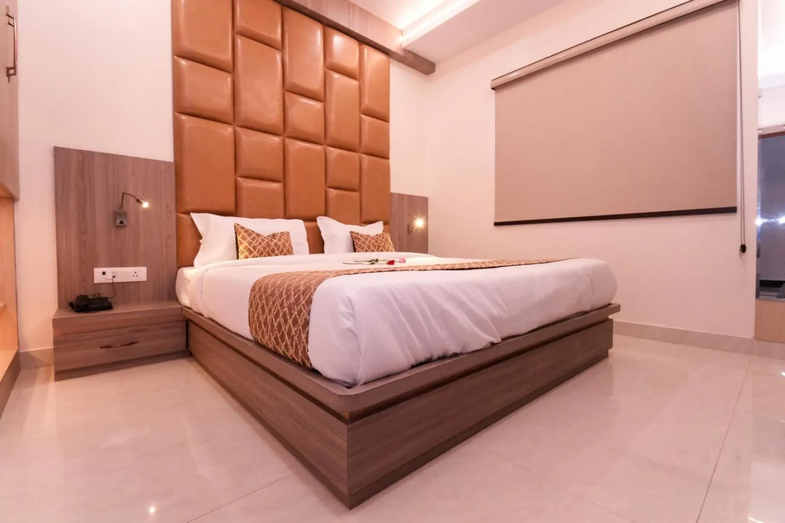 Photo of the whole room, Bed in Kashi Vilaa