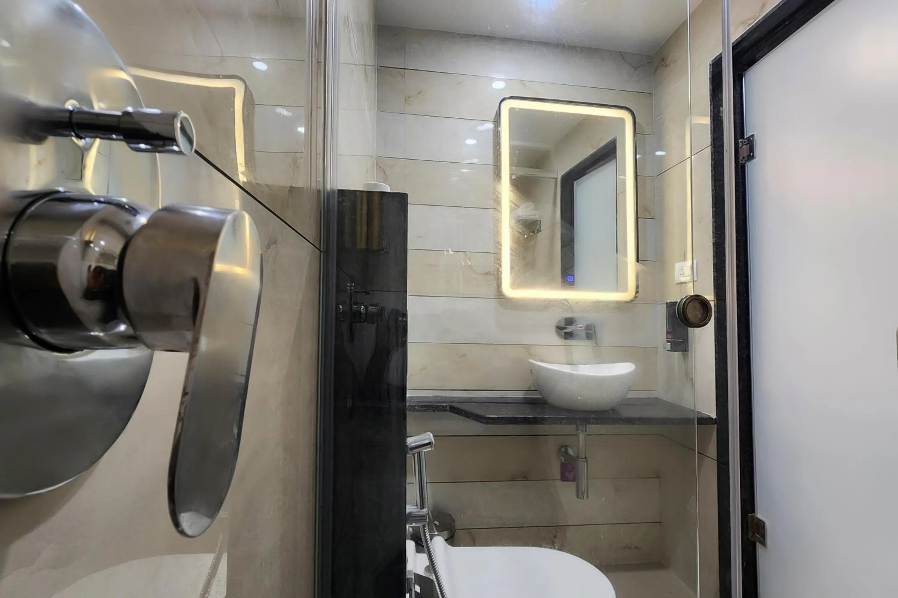 Shower in Kashi Vilaa