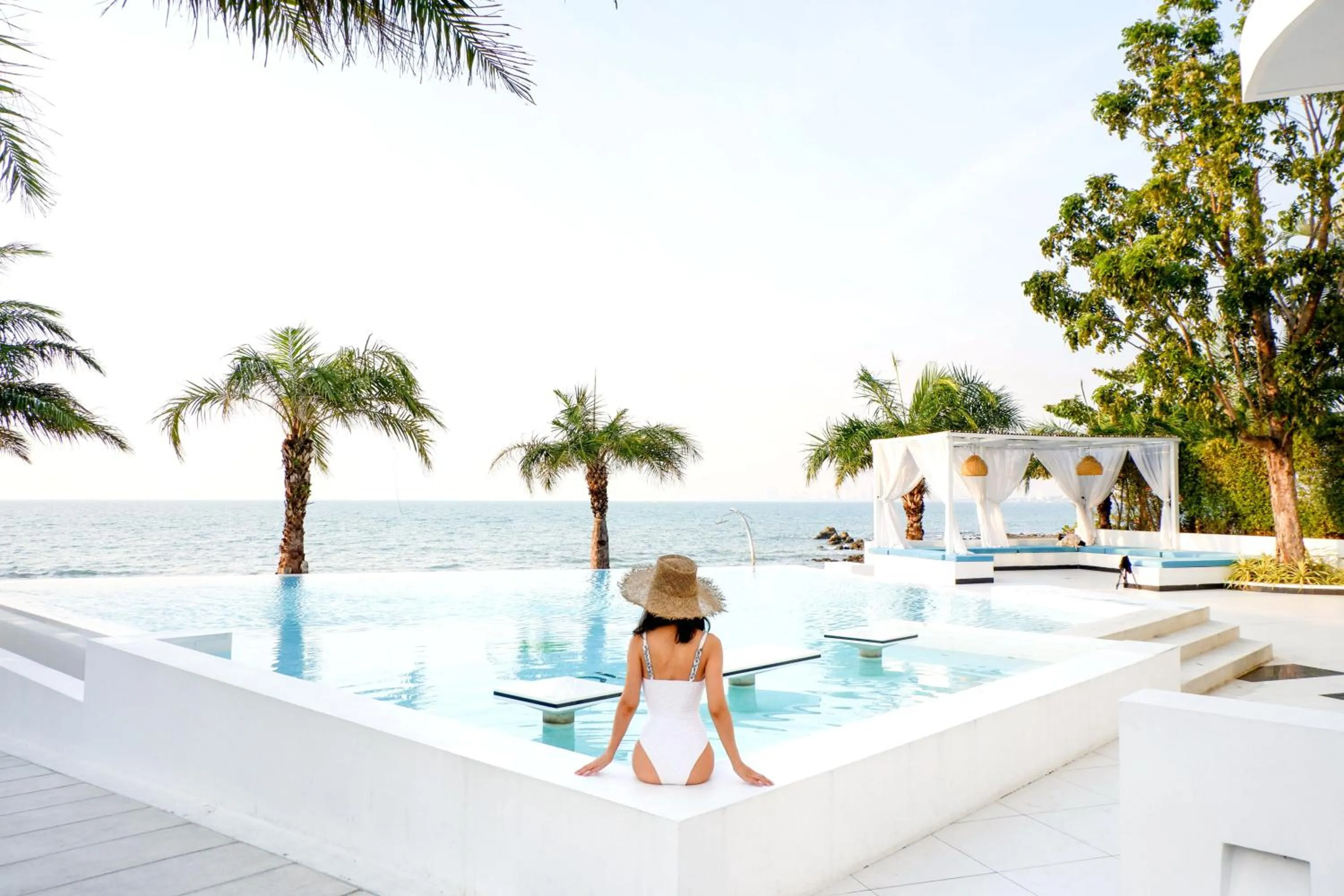 One-Bedroom Apartment in Pure Sunset Beach - By Mikihollick