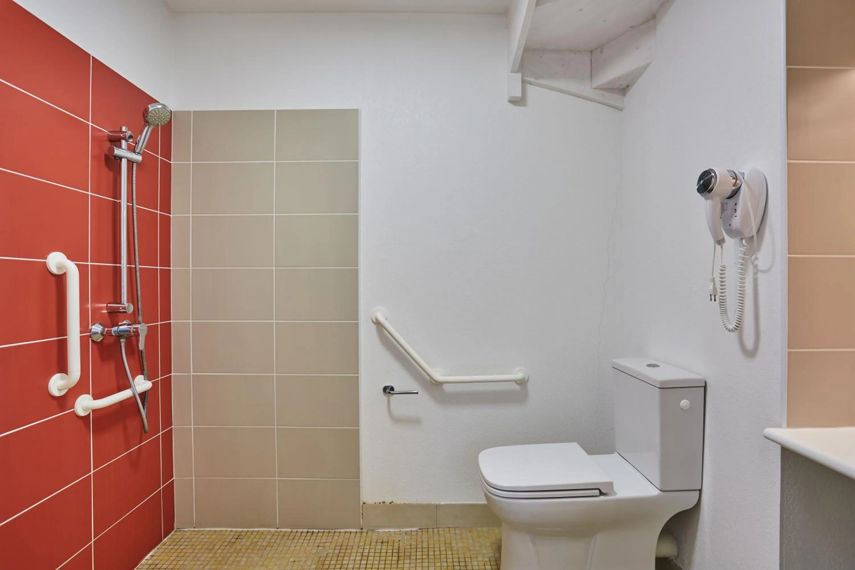 Bathroom in Résidence Odalys Nakâra