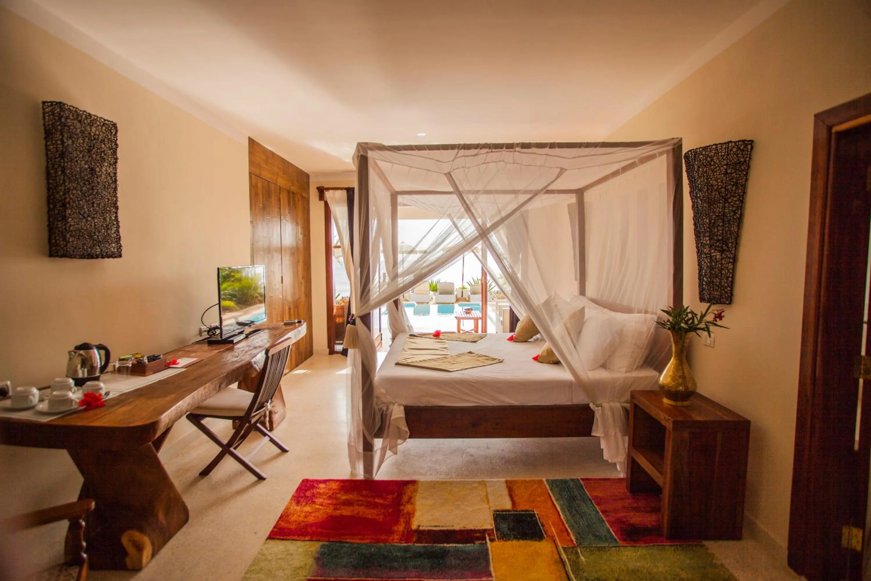 TV and multimedia, Bed in Fruit & Spice Wellness Resort Zanzibar