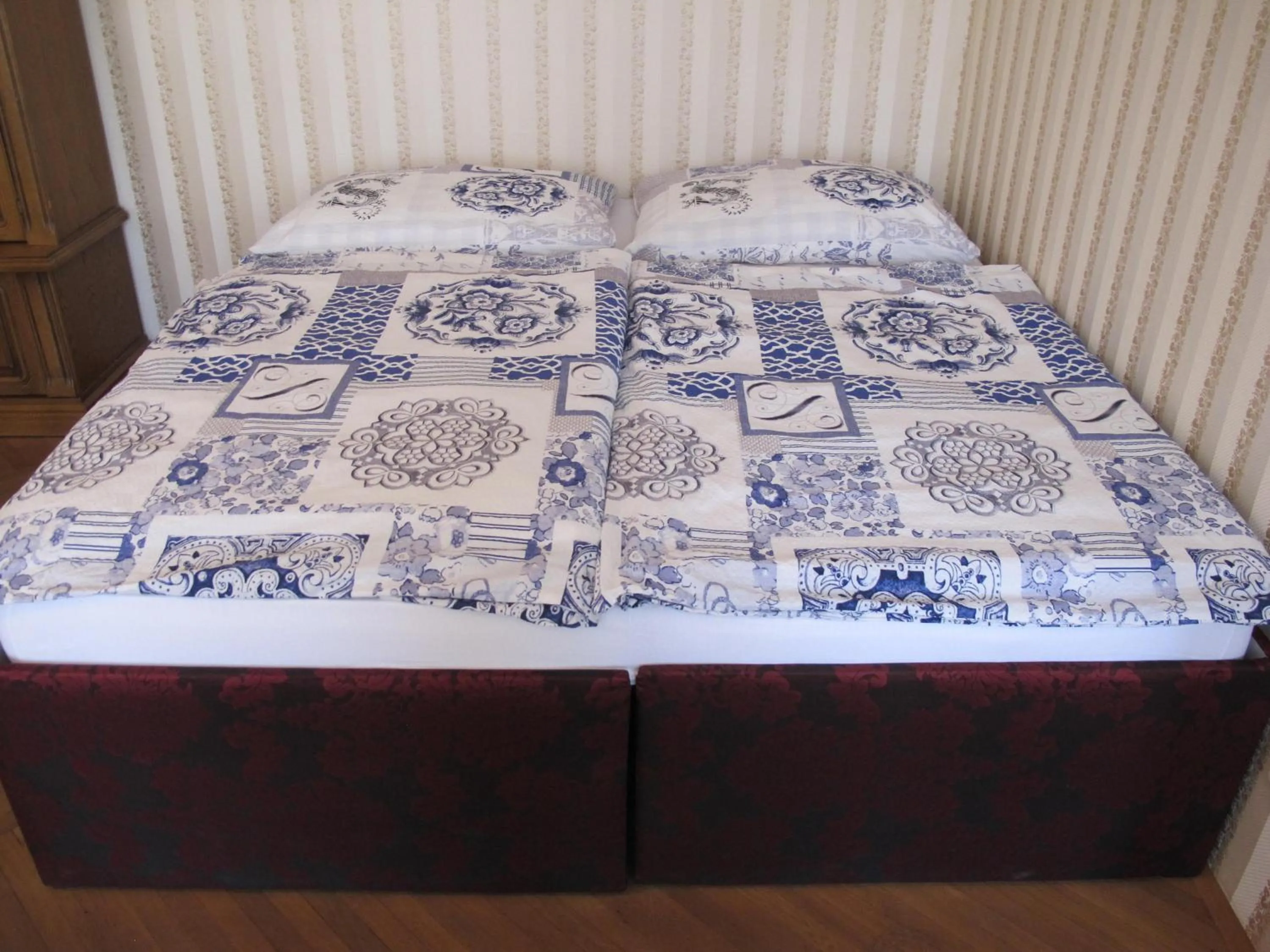 Living room, Bed in Apartments near Lesser Town