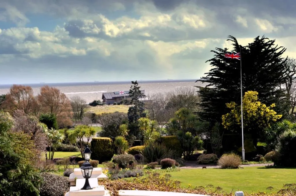 Garden in The Devoncourt Resort