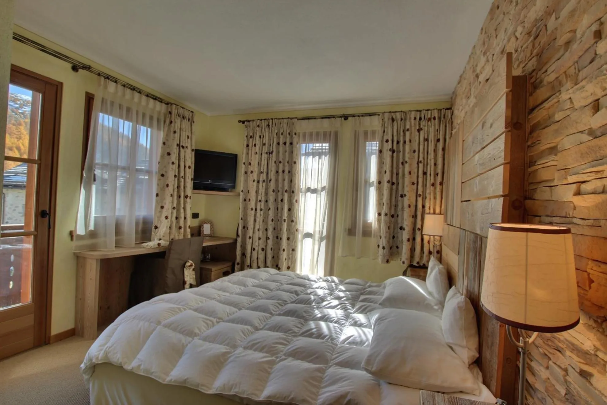 Bed in Hotel Bait de Angial