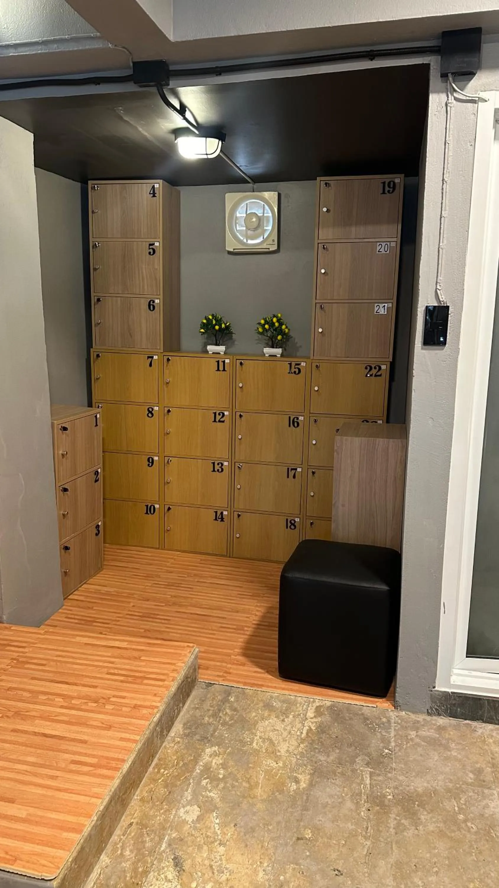 locker in Friends Station Tukkom Hostel & Cafe