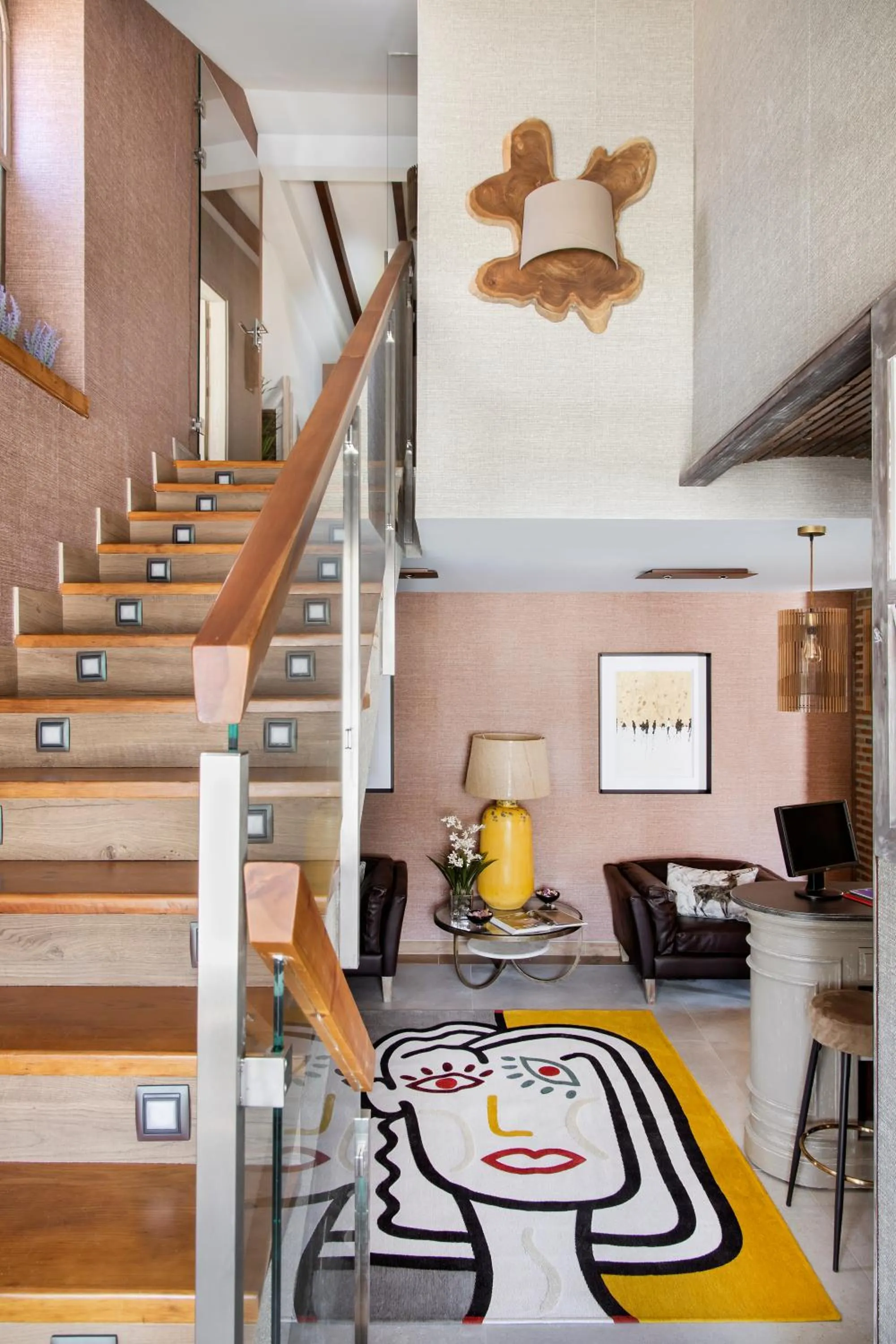 Lobby or reception in Los Rosales Hotel