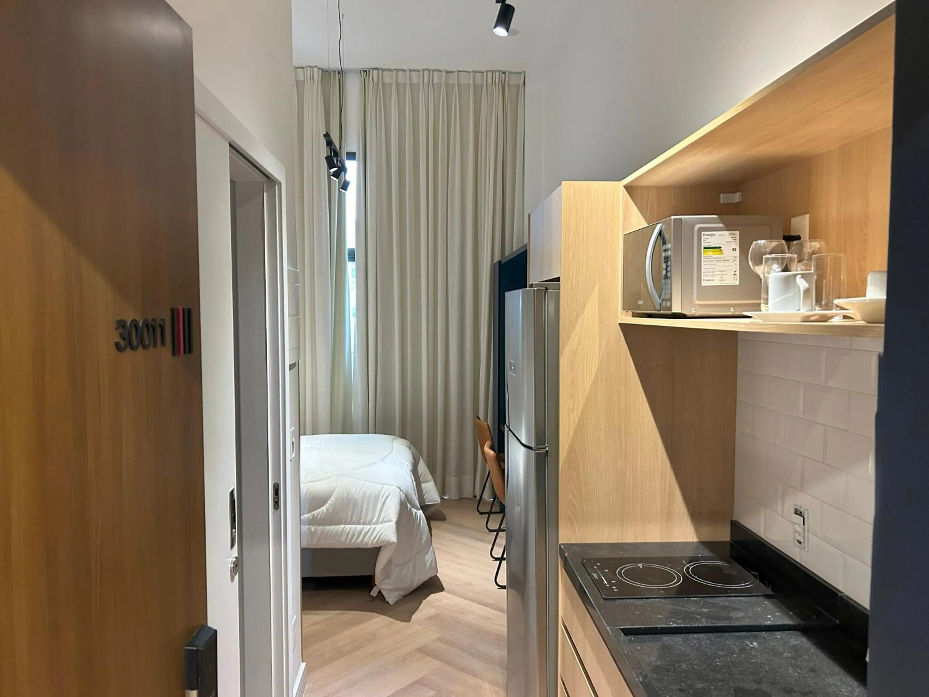 Kitchen or kitchenette, Bed in Studio Moderno ao Lado do Allianz Parque com Piscina & Academia