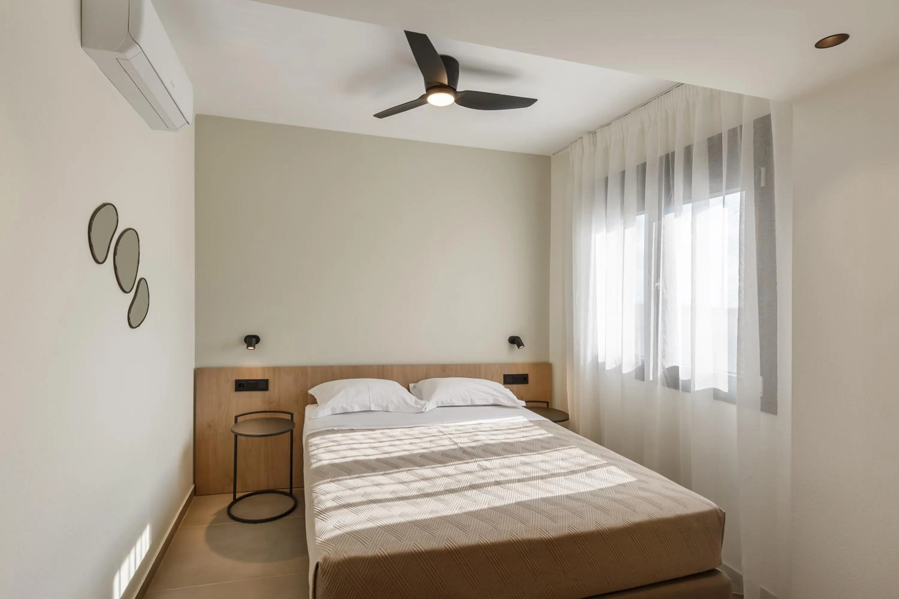 Bed in Dimi Residence