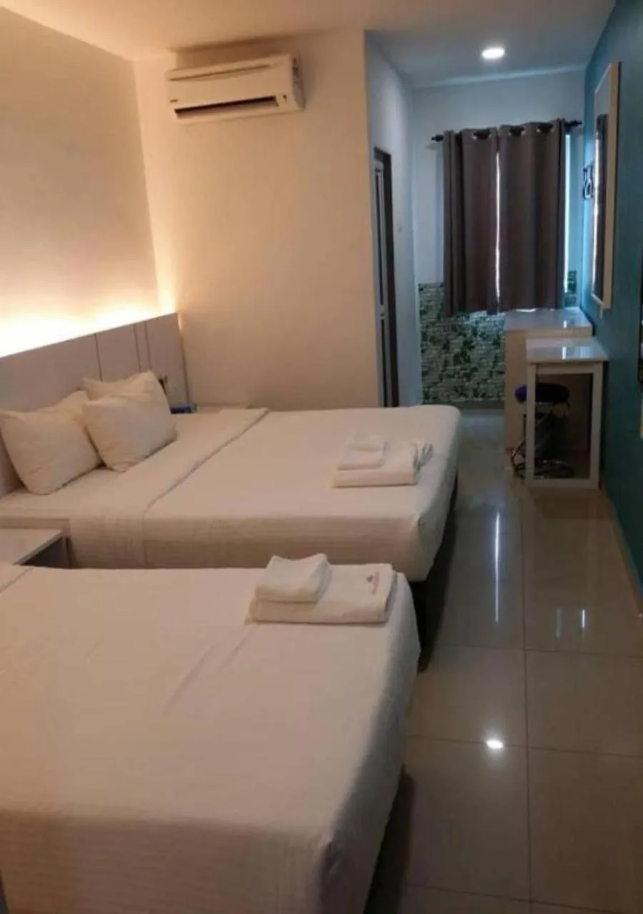 Bedroom, Bed in Yew Boutique Hotel