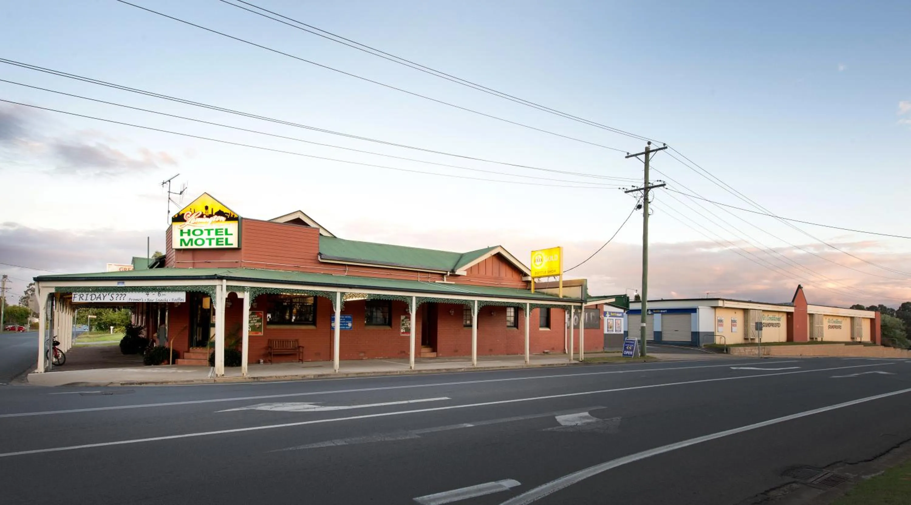 Property building in Lamington Hotel Motel - Detached Motel
