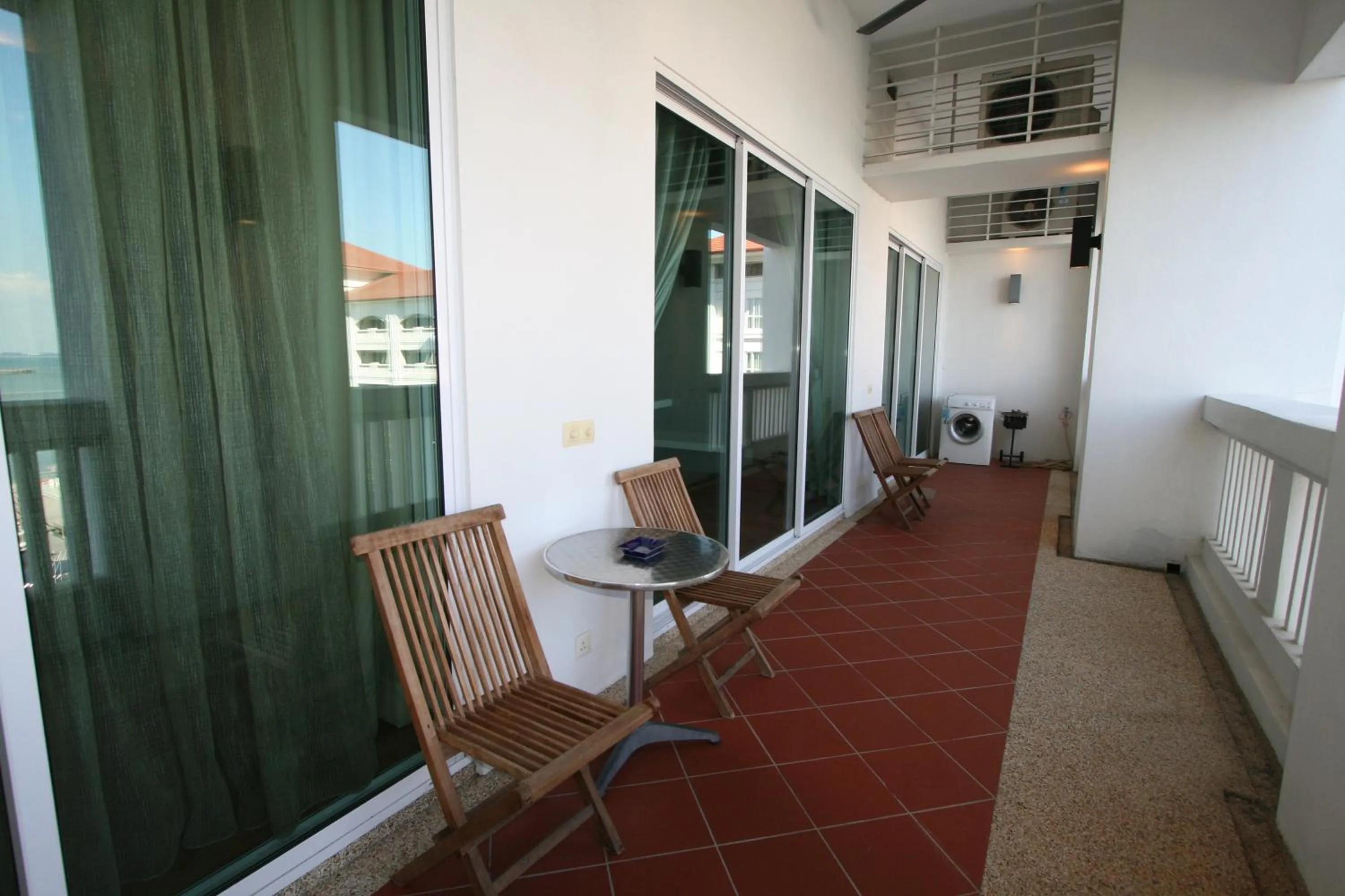 Patio in Profolio @ Straits Quay