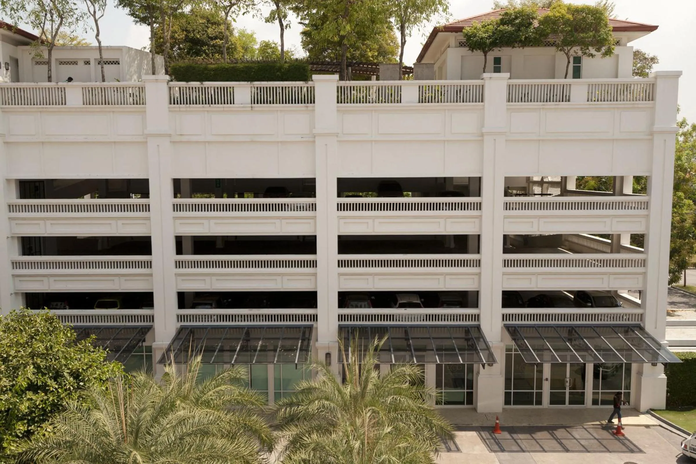 Facade/entrance in Profolio @ Straits Quay