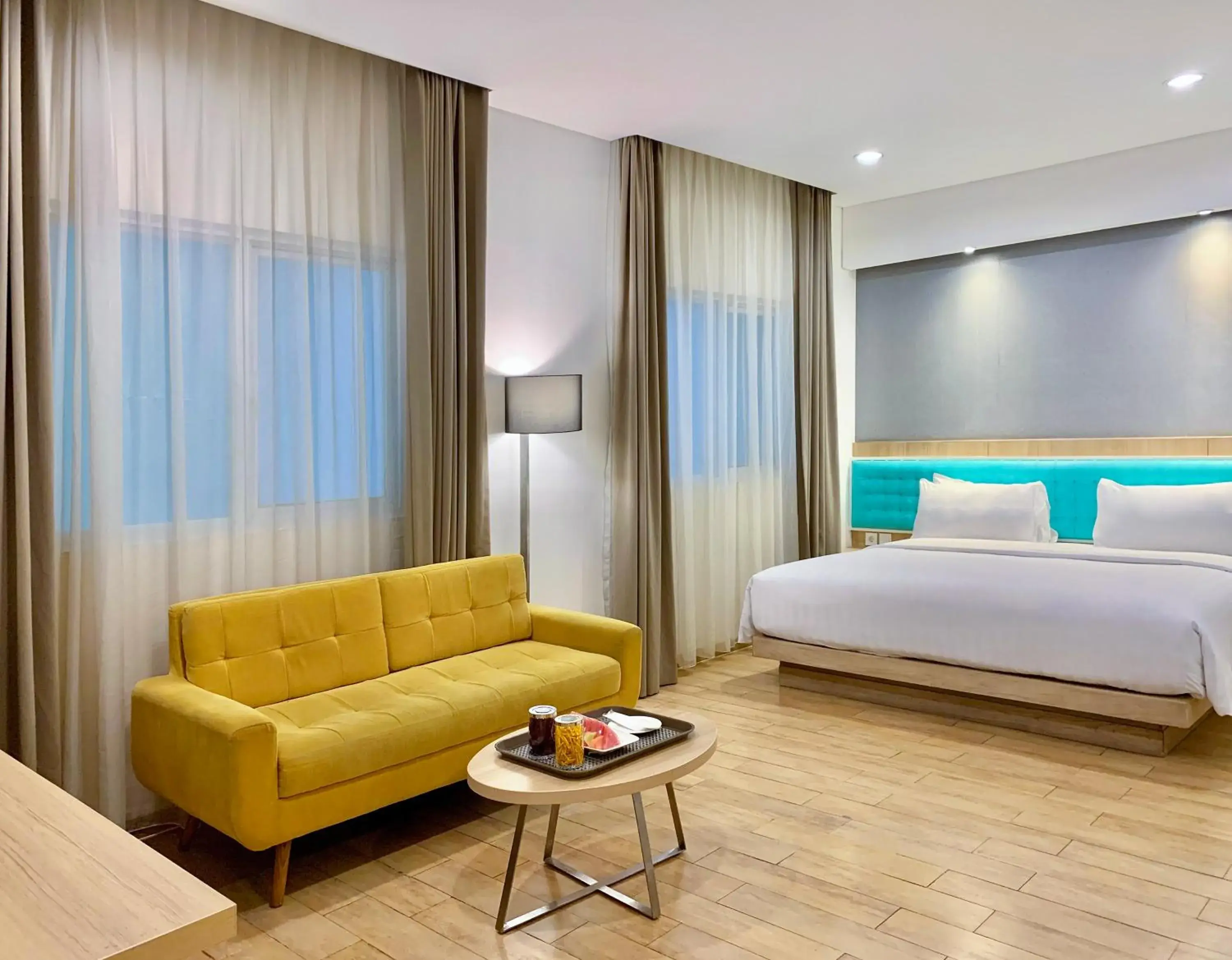 Junior Suite in Hotel Santika Kelapa Gading Junior Suite in Hotel Santika Kelapa Gading