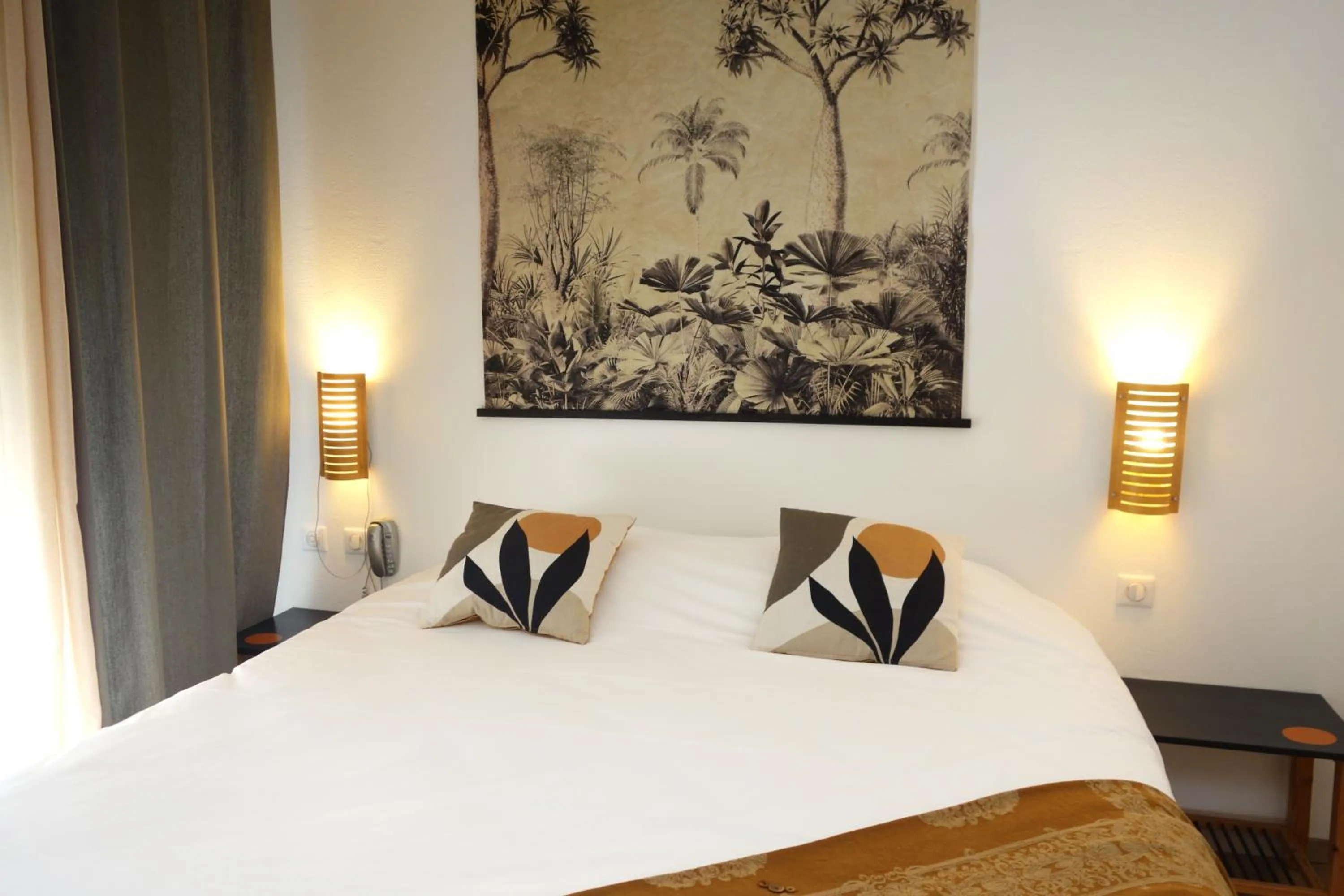 Bed in Hôtel La Ségalière Spa Bar