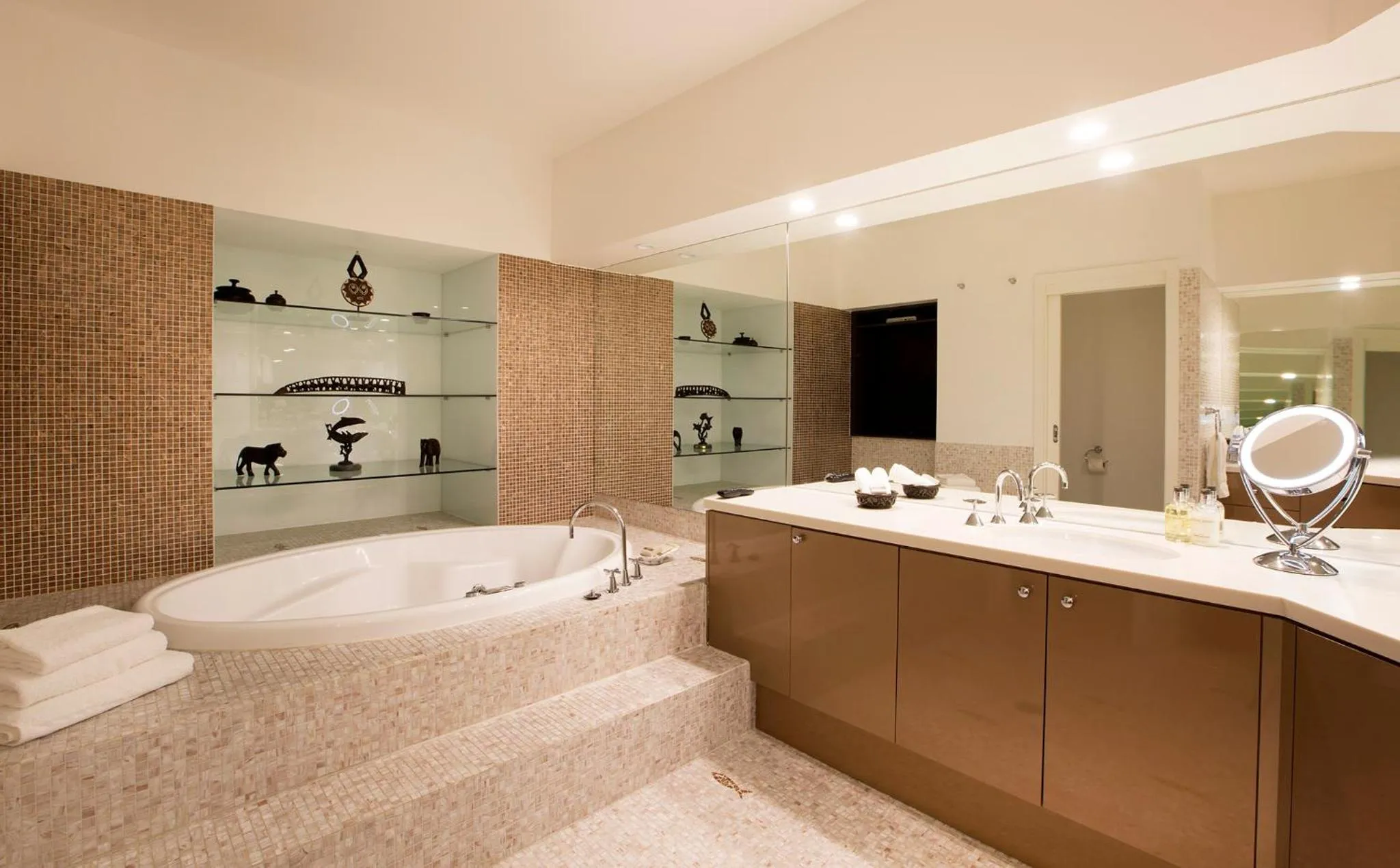 Bathroom in Jamala Wildlife Lodge