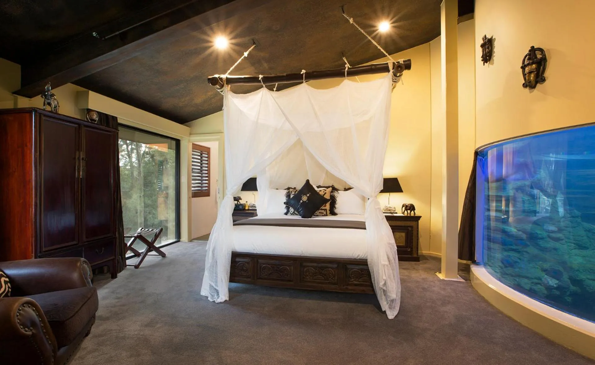 Bed in Jamala Wildlife Lodge