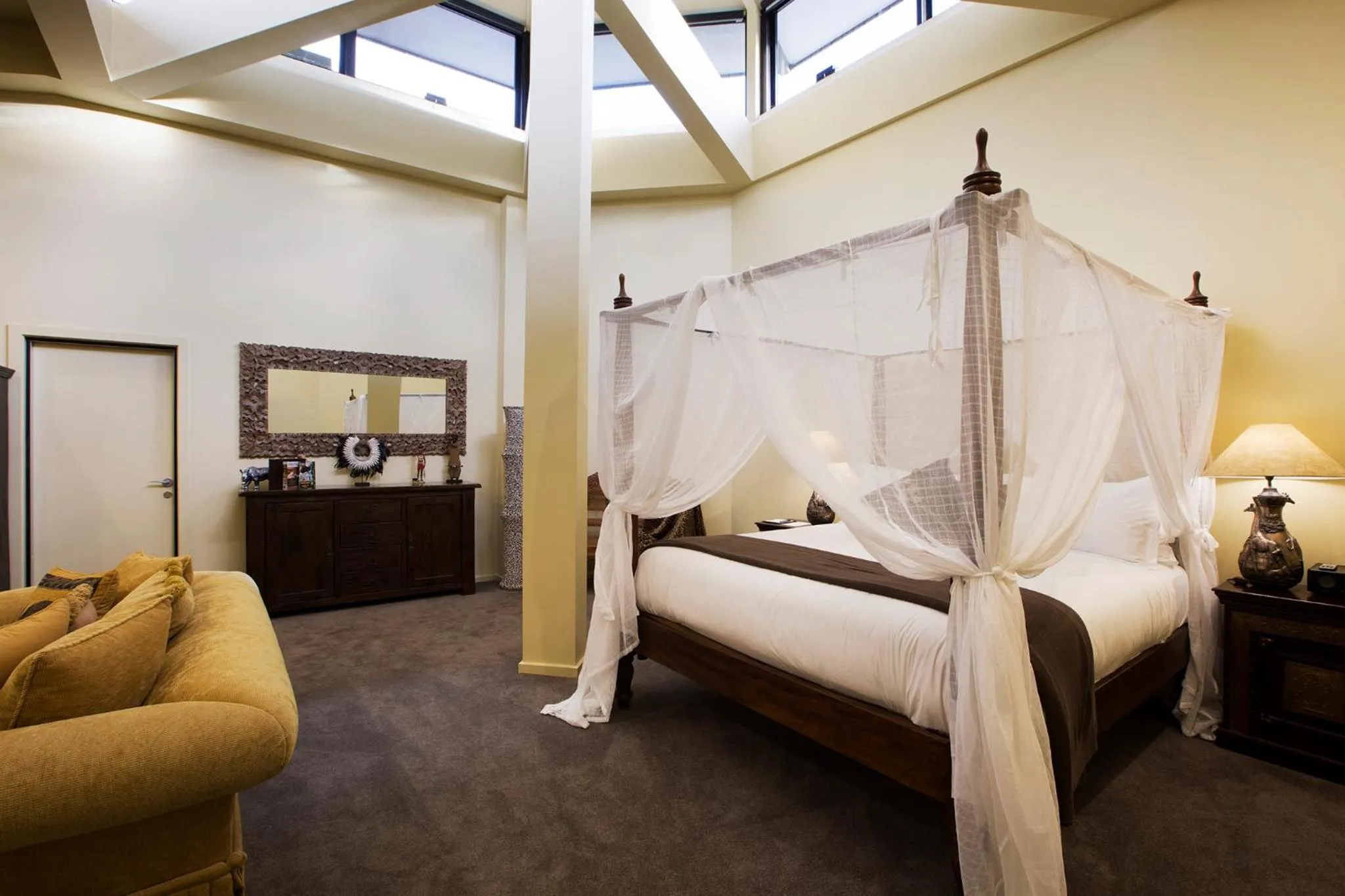 Photo of the whole room, Bed in Jamala Wildlife Lodge