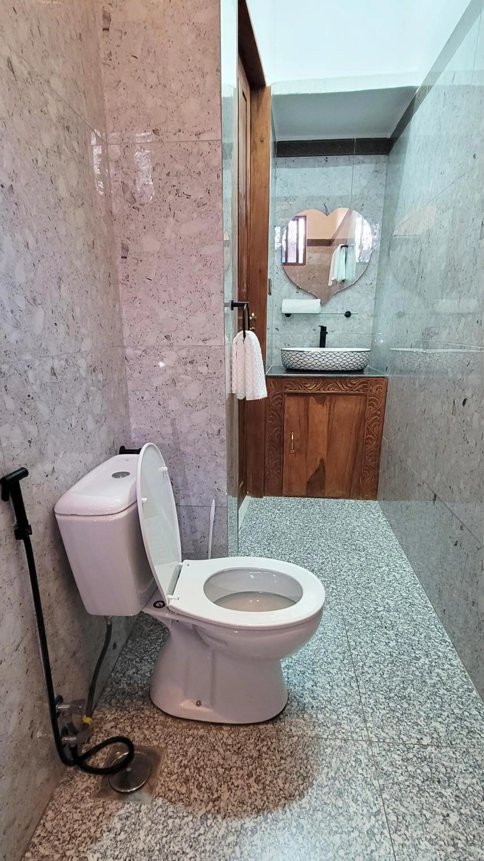 Toilet in Leparadis Zanzibar Boutique Hotel