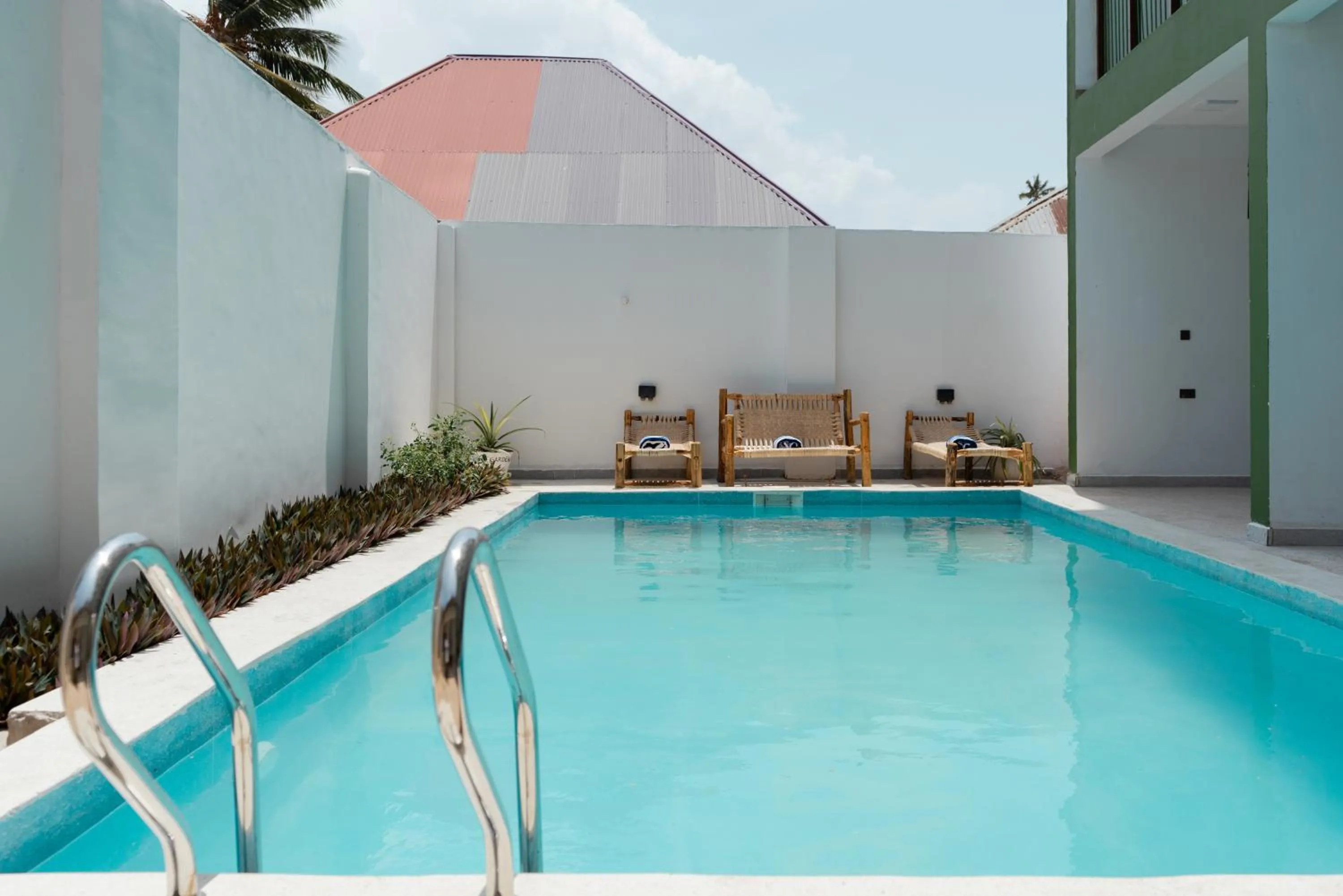Pool view in Leparadis Zanzibar Boutique Hotel