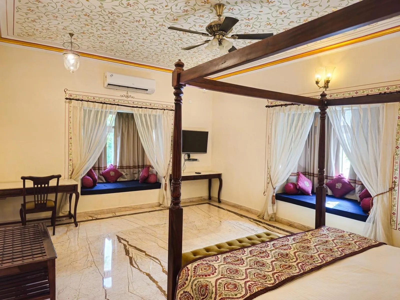 TV and multimedia, Bed in The Amargarh