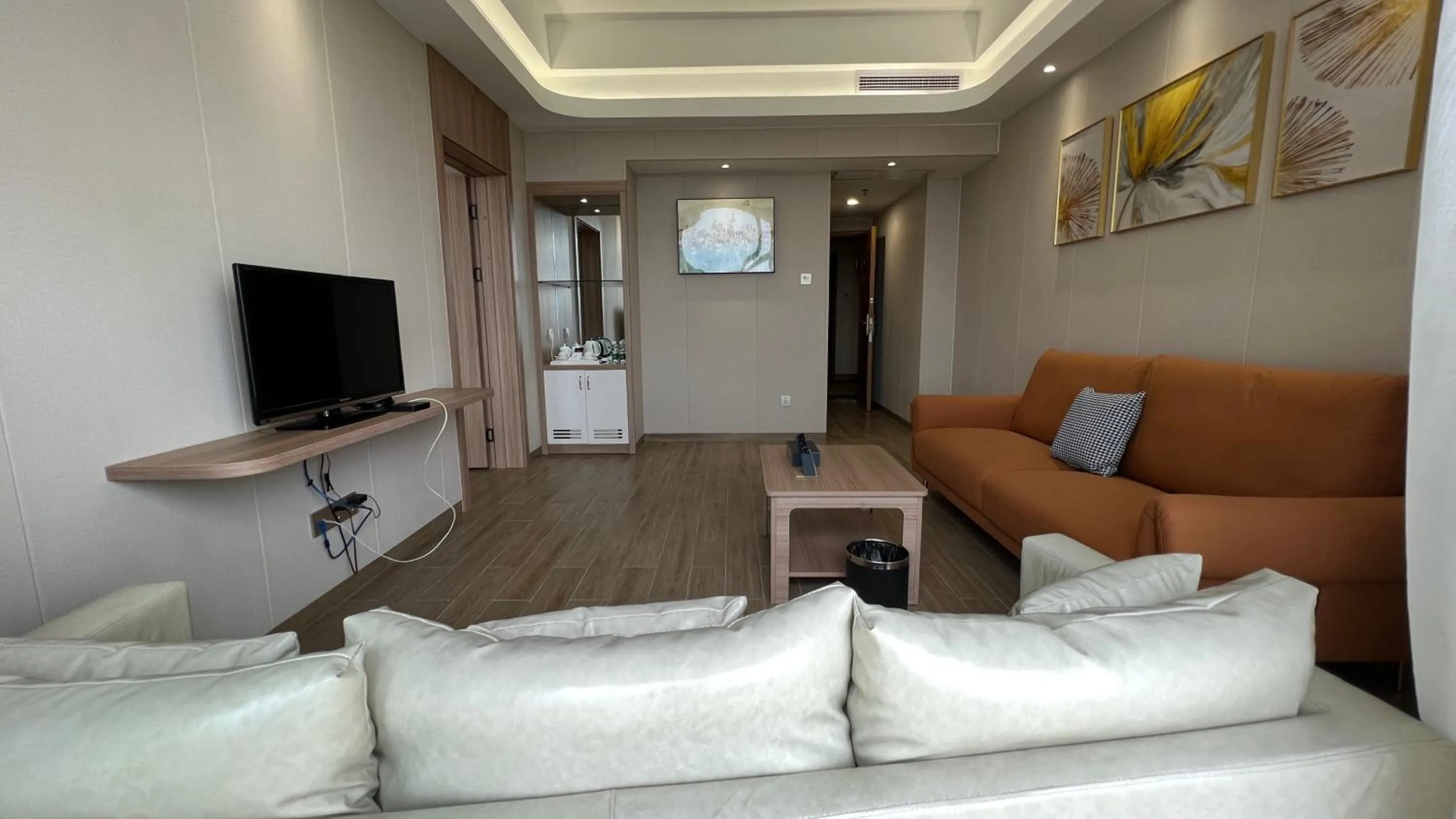 Living room in Wenchang Waika Hotel