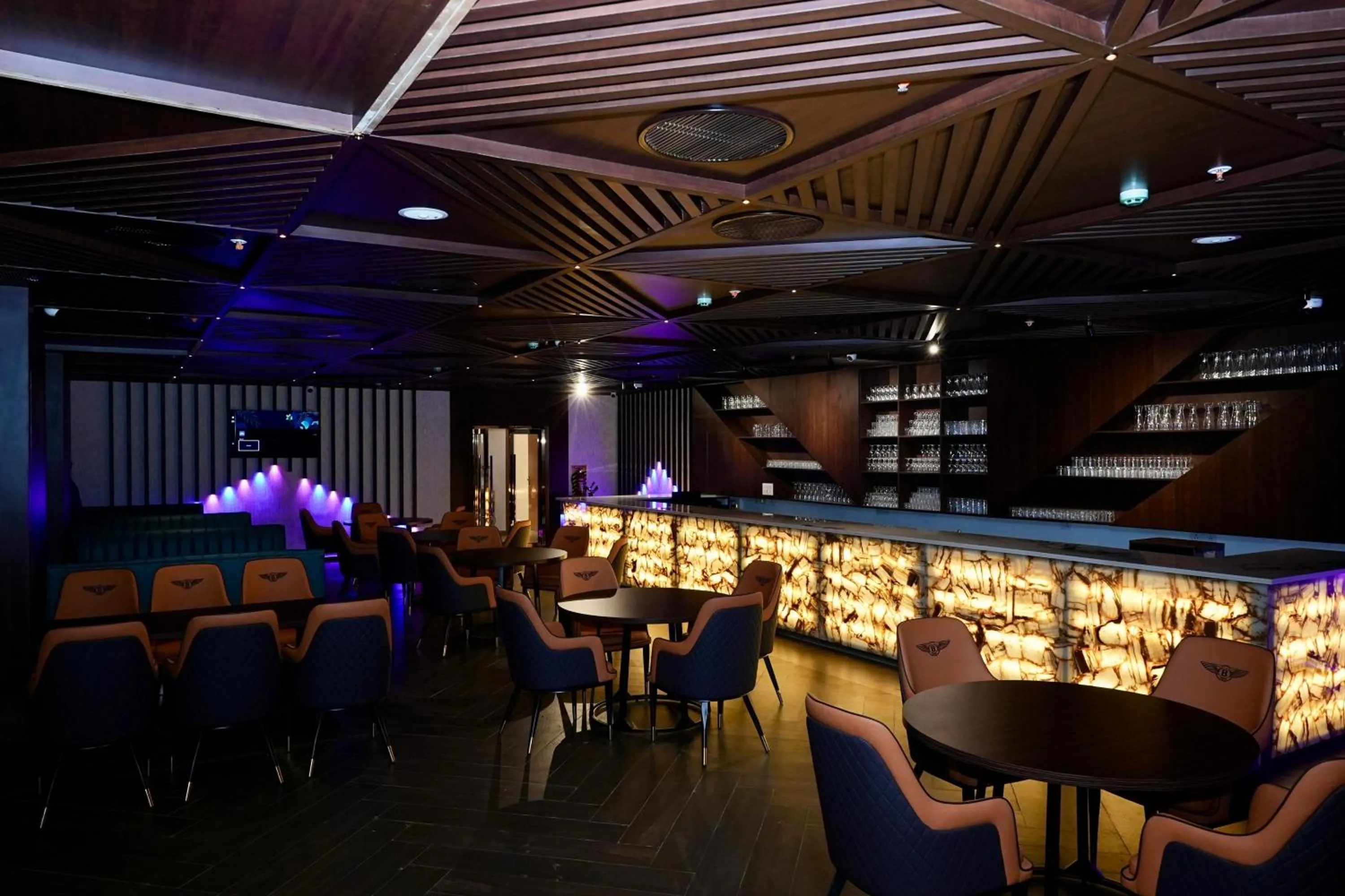 Lounge or bar in Le Royale Palace