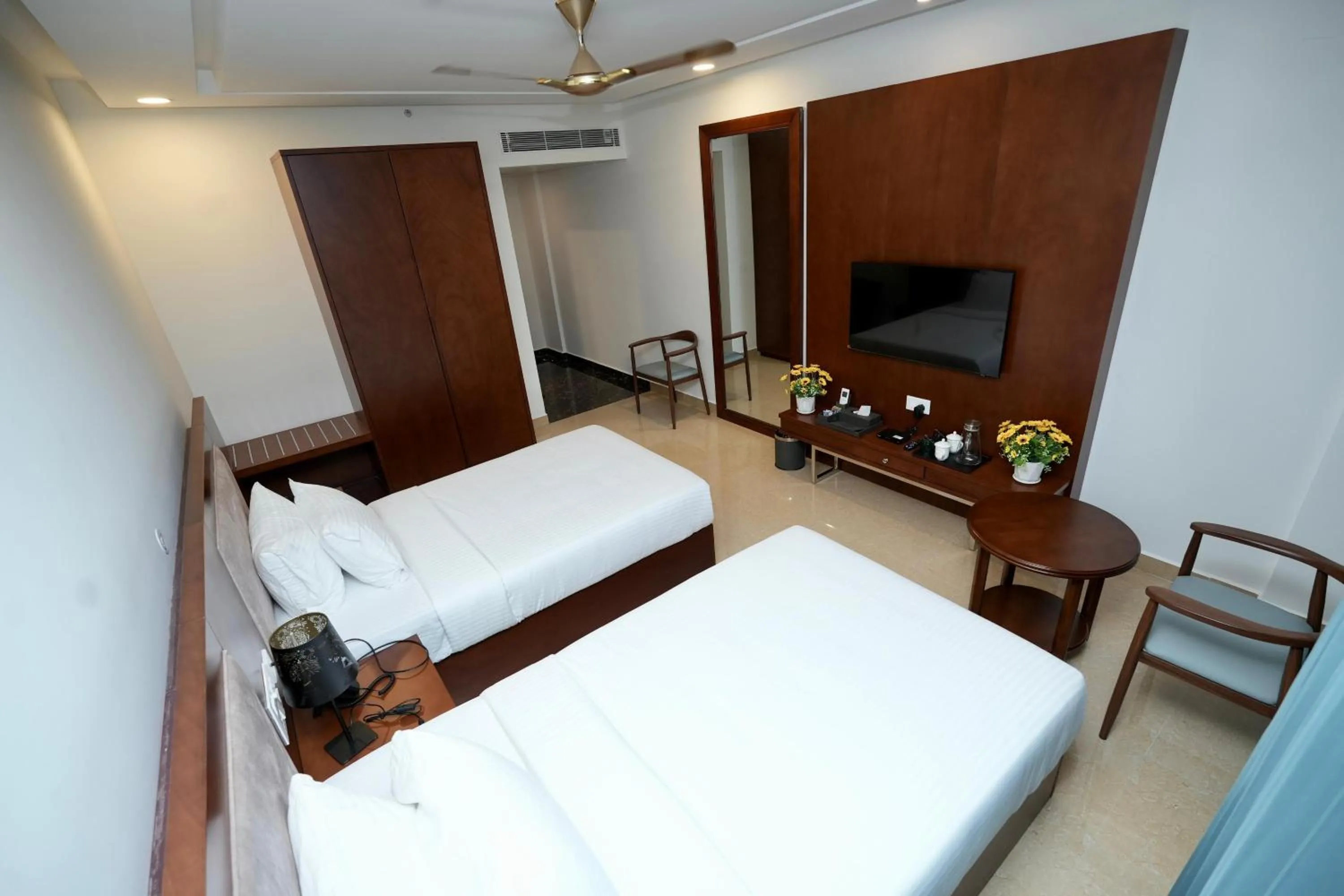 Bedroom, Bed in Le Royale Palace