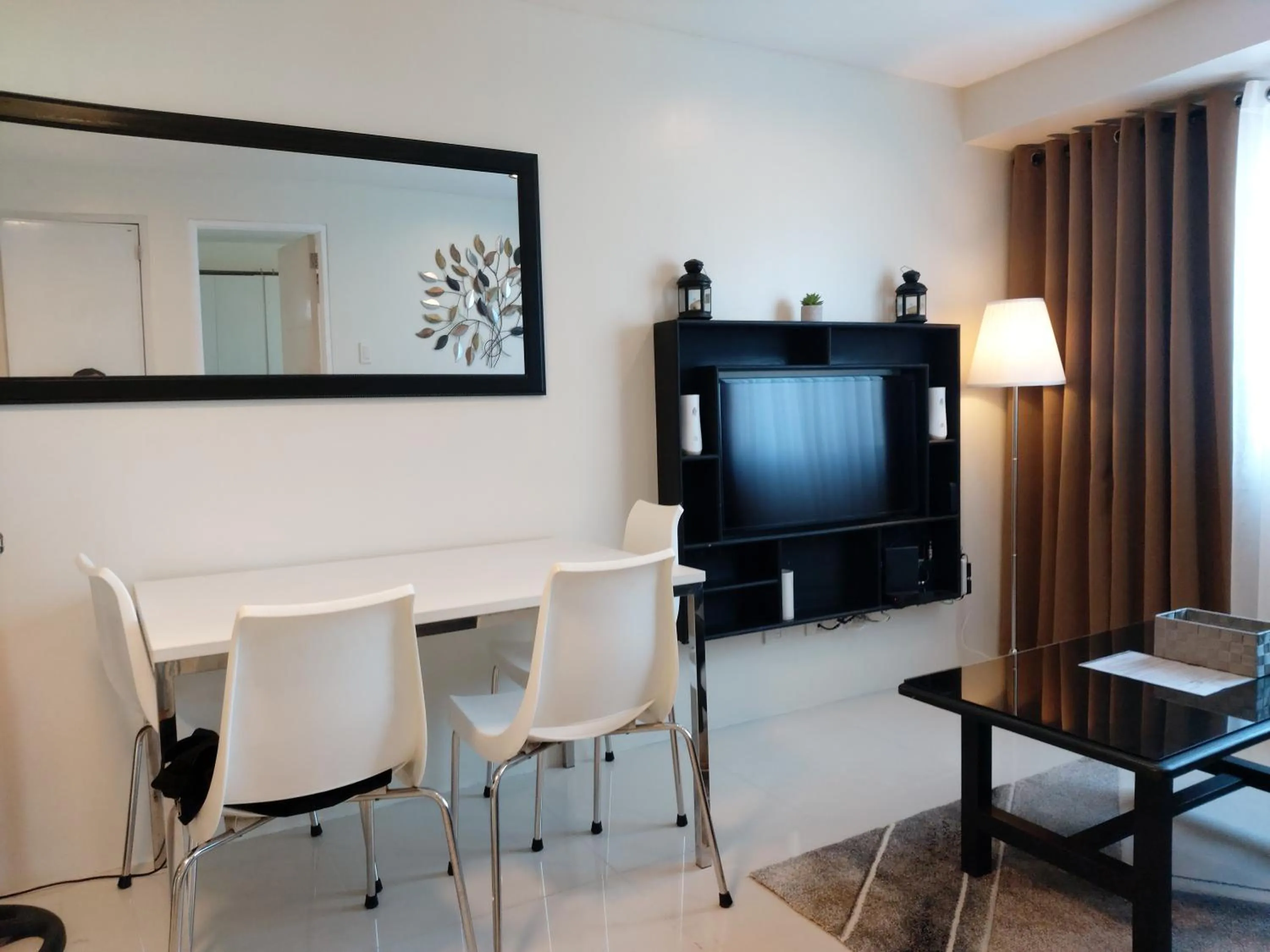 Condo Studio Luxe in Princeton Residences