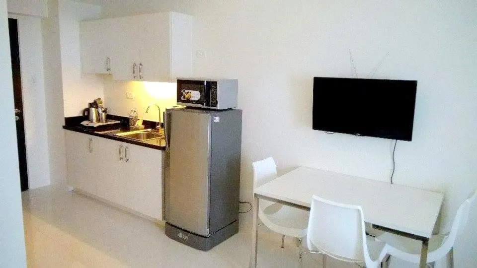 Condo Studio Luxe in Princeton Residences