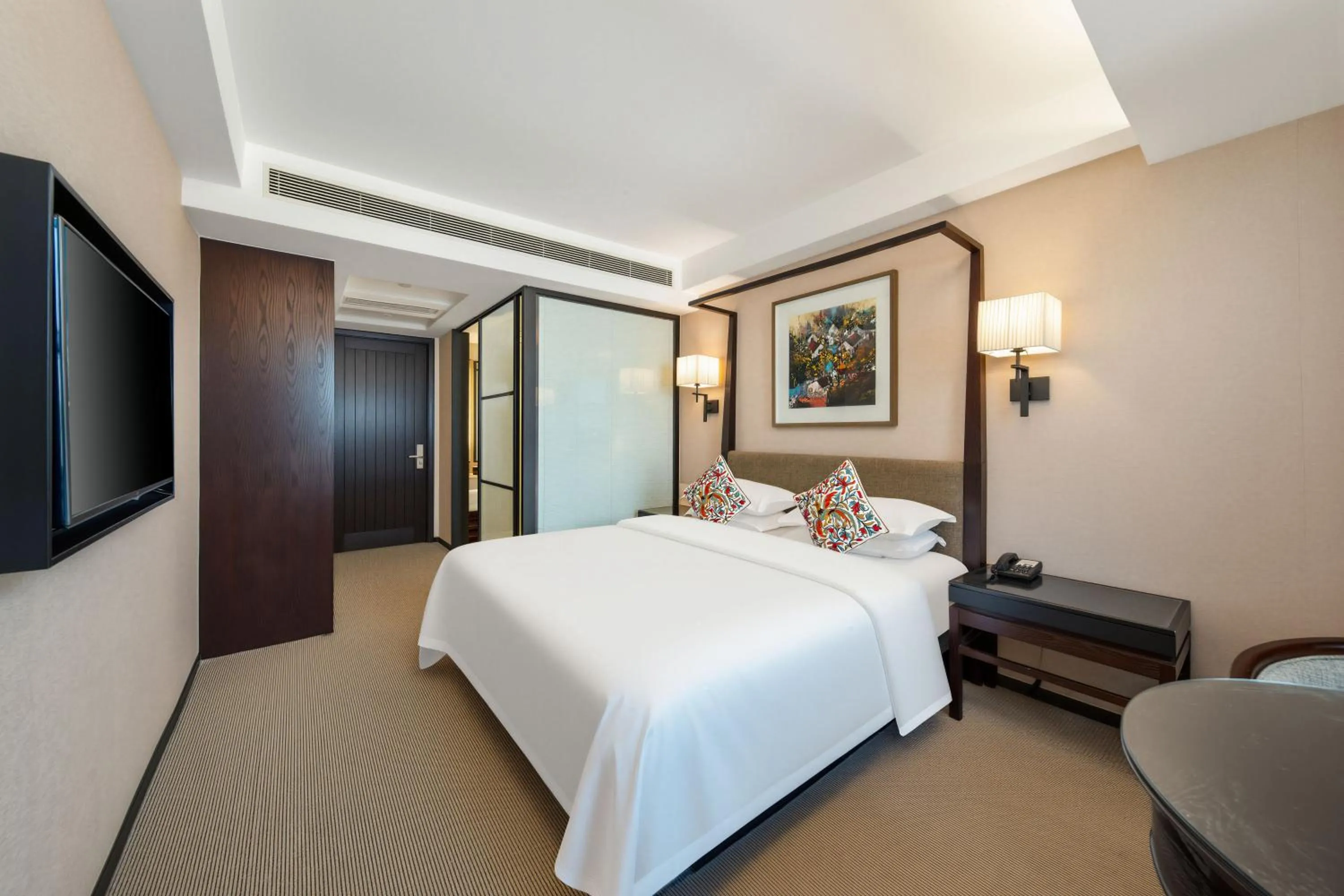 Bed in SSAW Boutique Hotel Hangzhou East - Free Self Service Laundry