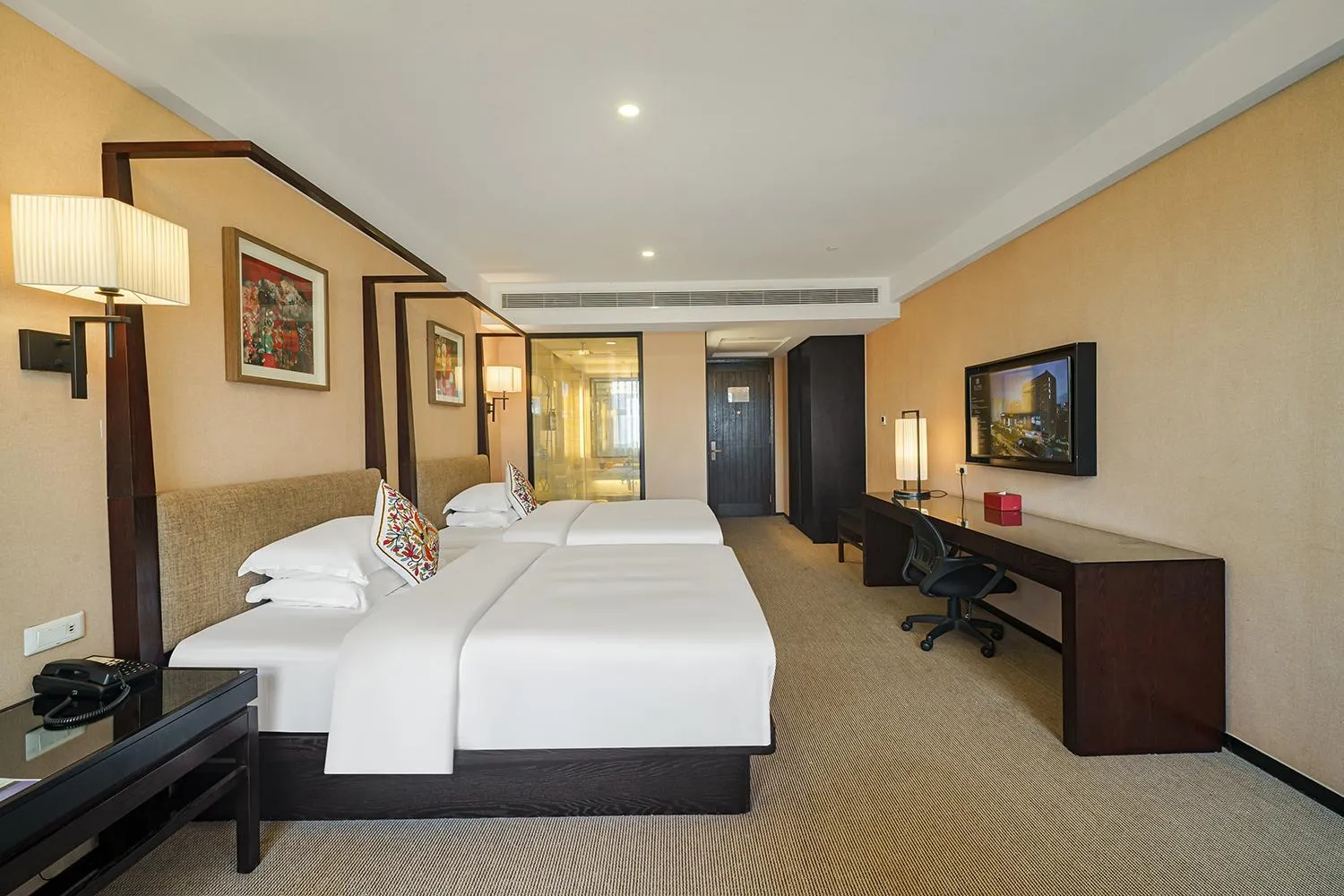 Bed in SSAW Boutique Hotel Hangzhou East - Free Self Service Laundry