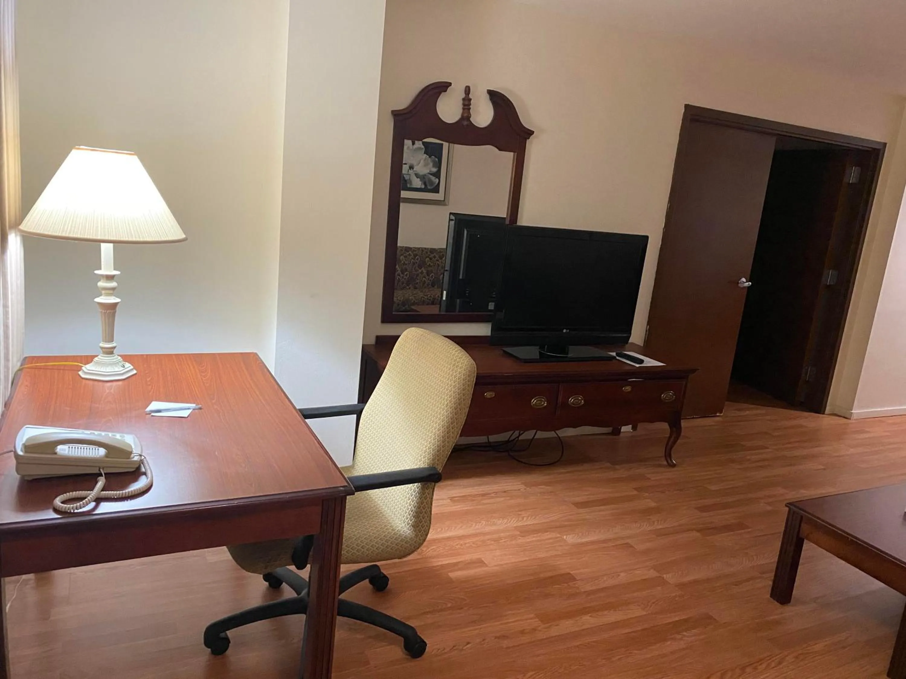 Living room in Pottsville Hotel