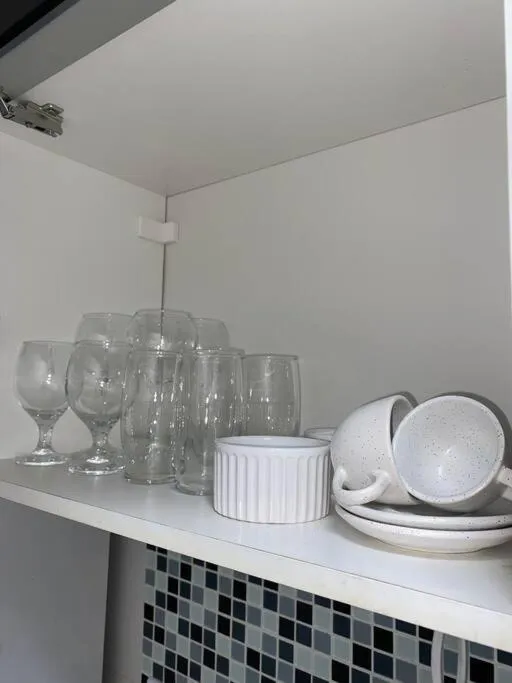 Barra Home Stay - Apto completo com estacionamento