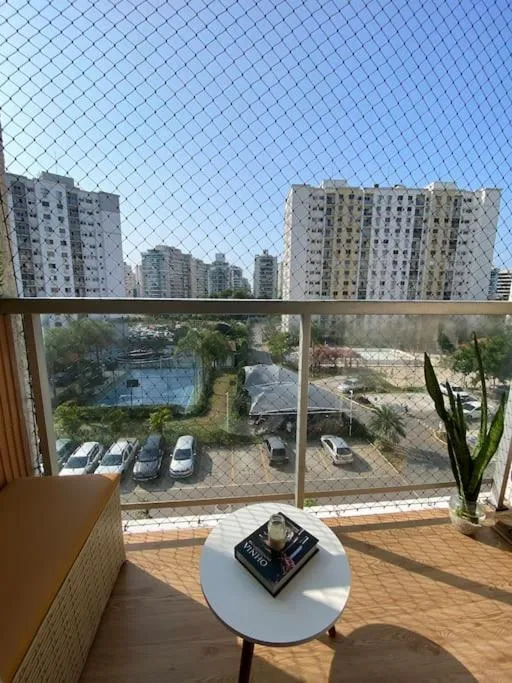 Barra Home Stay - Apto completo com estacionamento