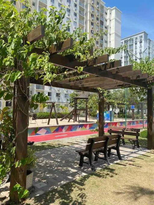 Barra Home Stay - Apto completo com estacionamento