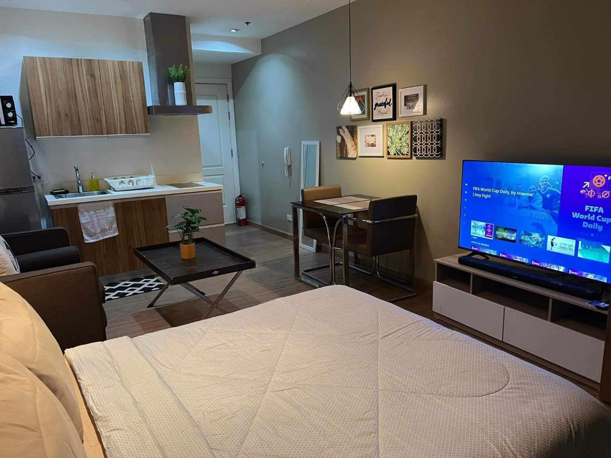 Bed in Gramercy Residences