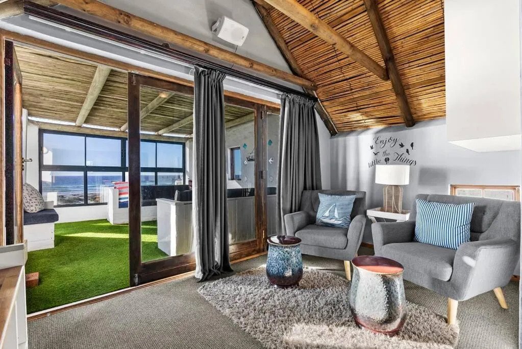 Escape Beach Cottage in Dwarskersbos