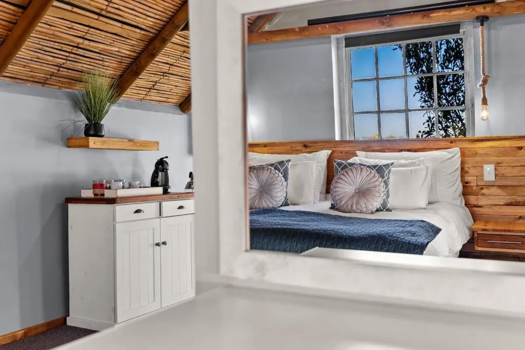 Bed in Escape Beach Cottage in Dwarskersbos