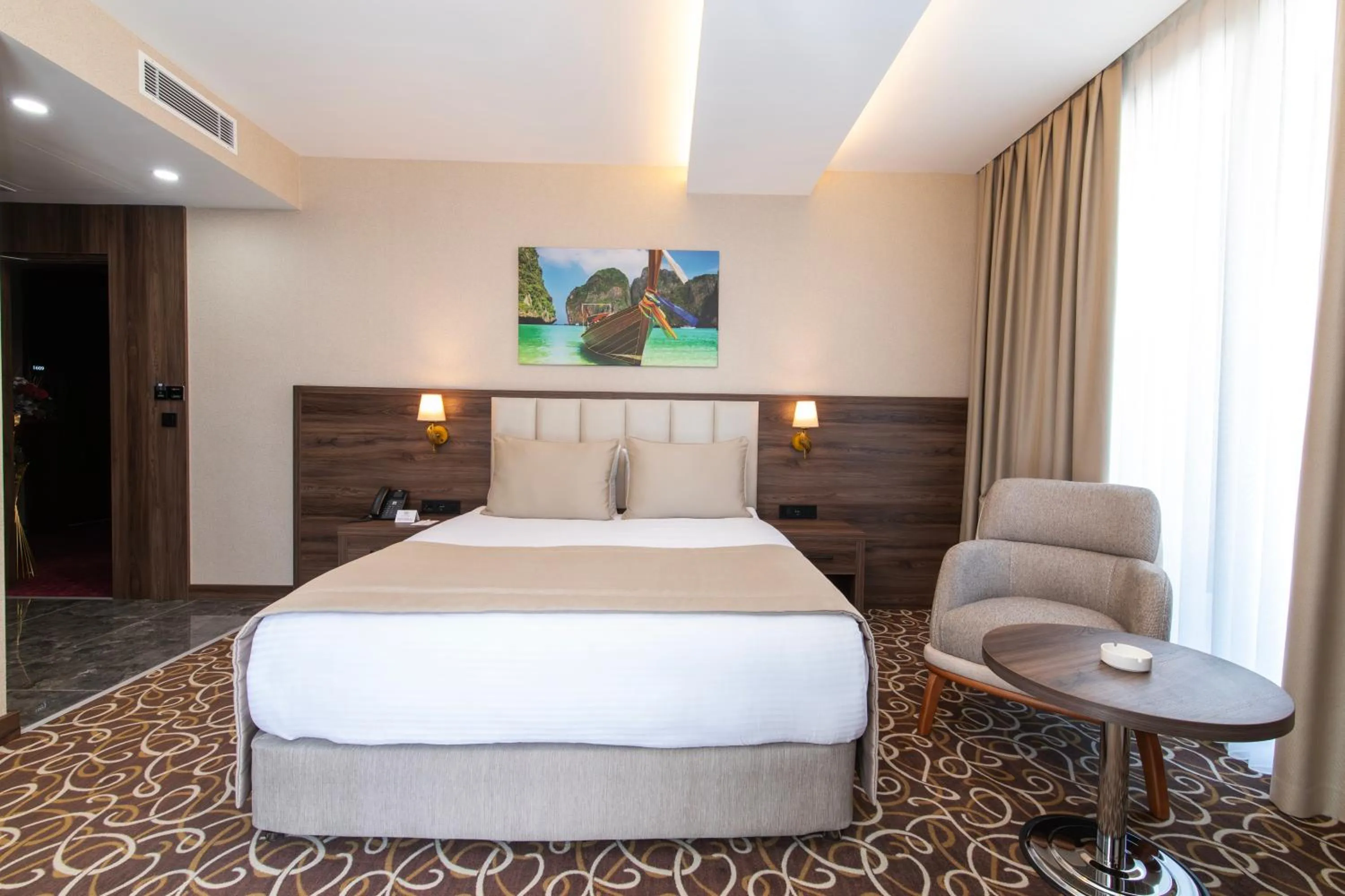 Bedroom, Bed in Park Dedeman Mersin Marina