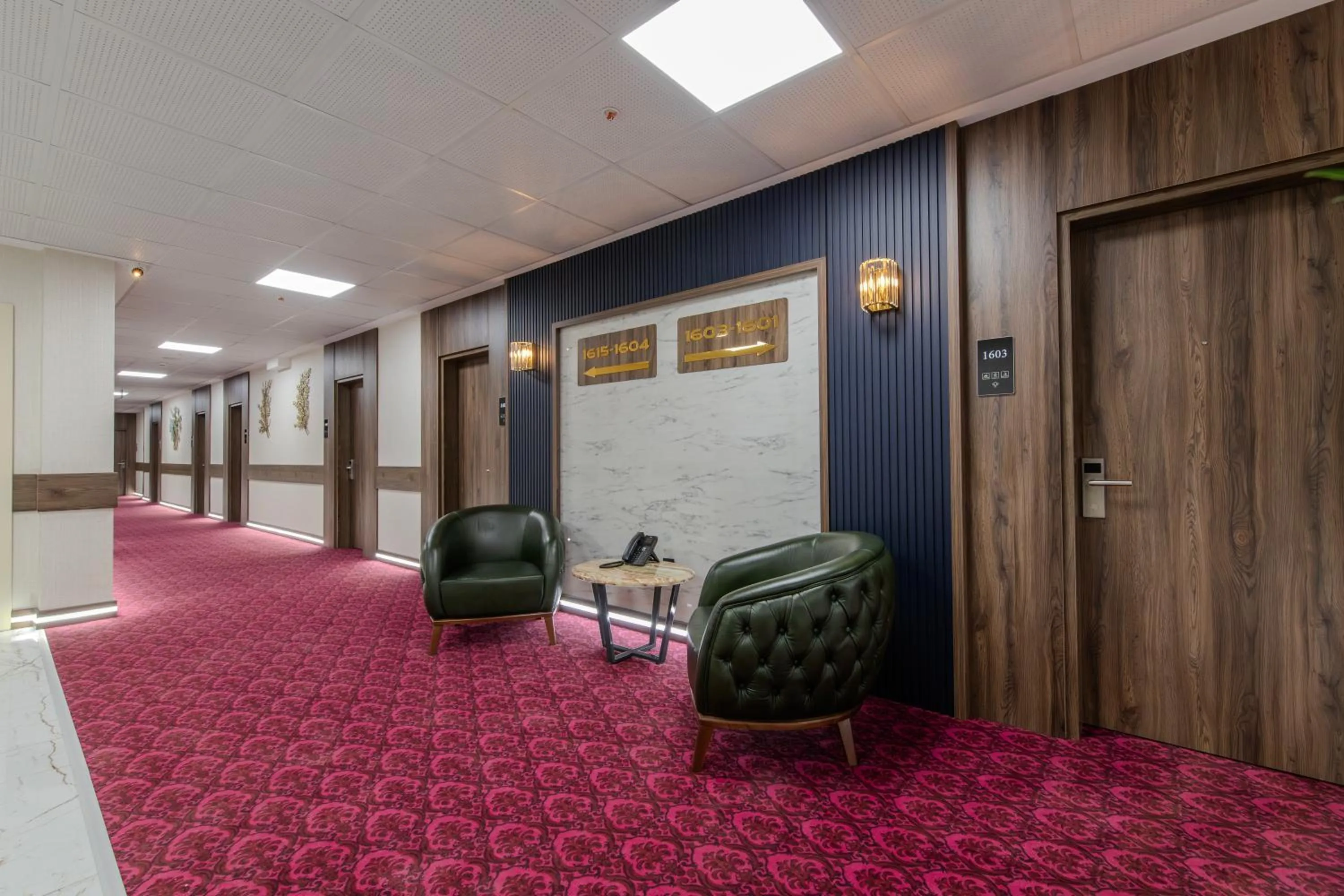 Seating area in Park Dedeman Mersin Marina