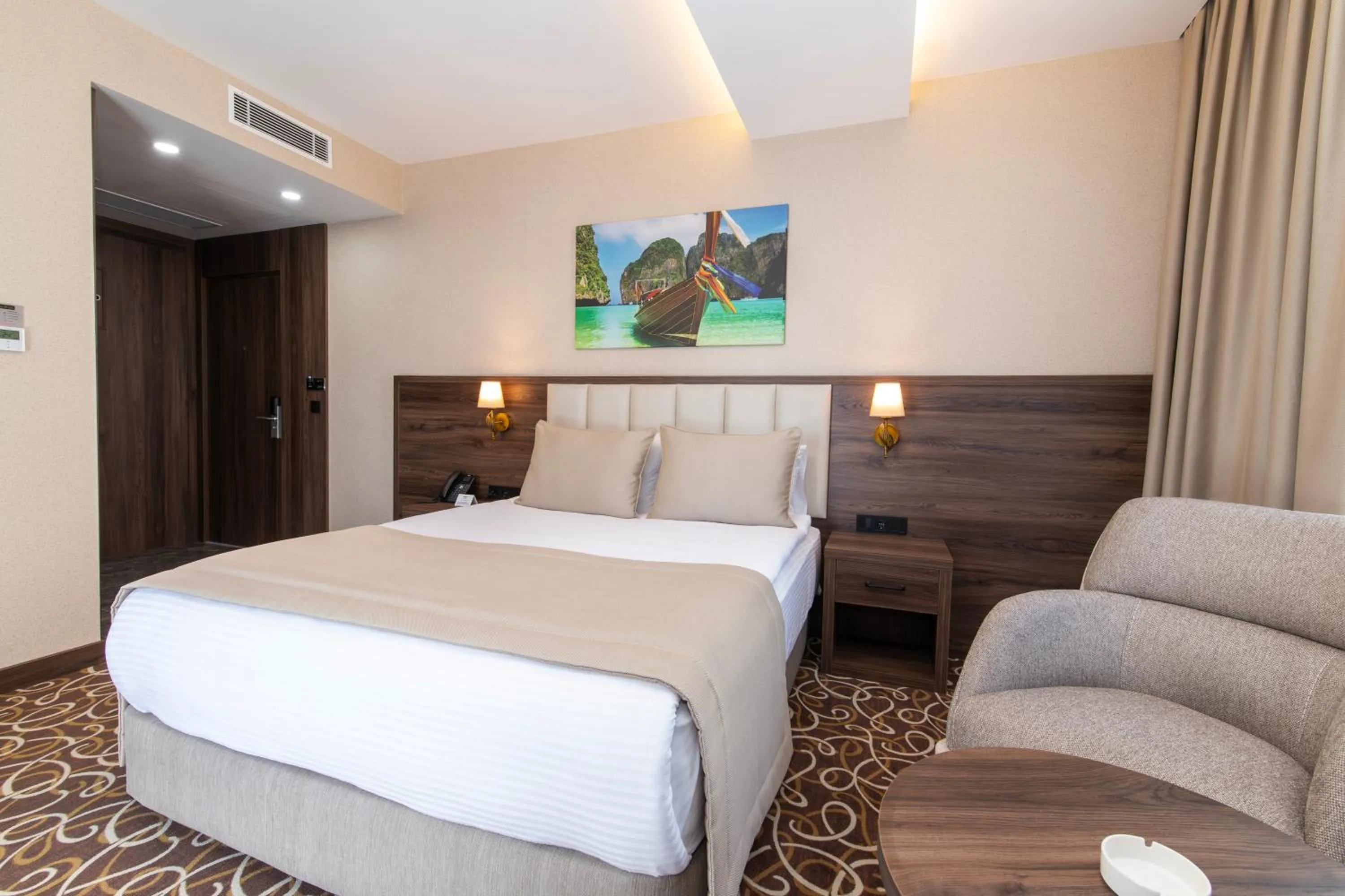 Bed in Park Dedeman Mersin Marina