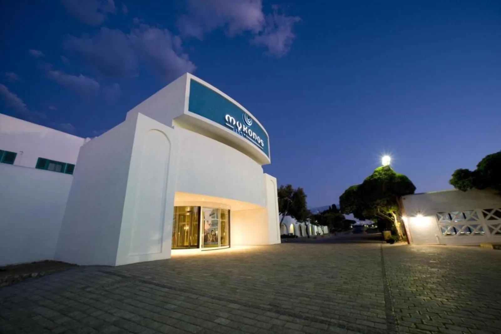 Property building in Club Mykonos Langebaan