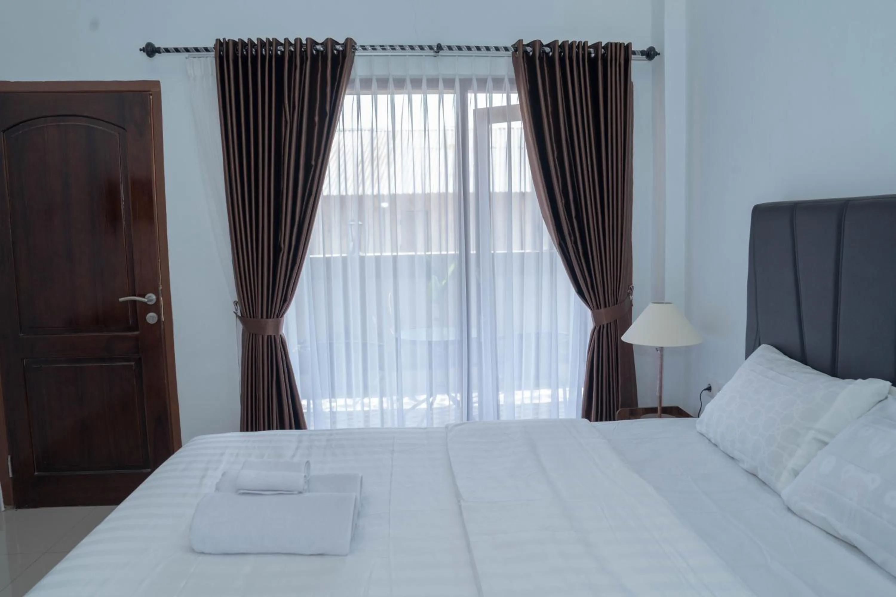 Bed in Fantasticroom Labuan Bajo