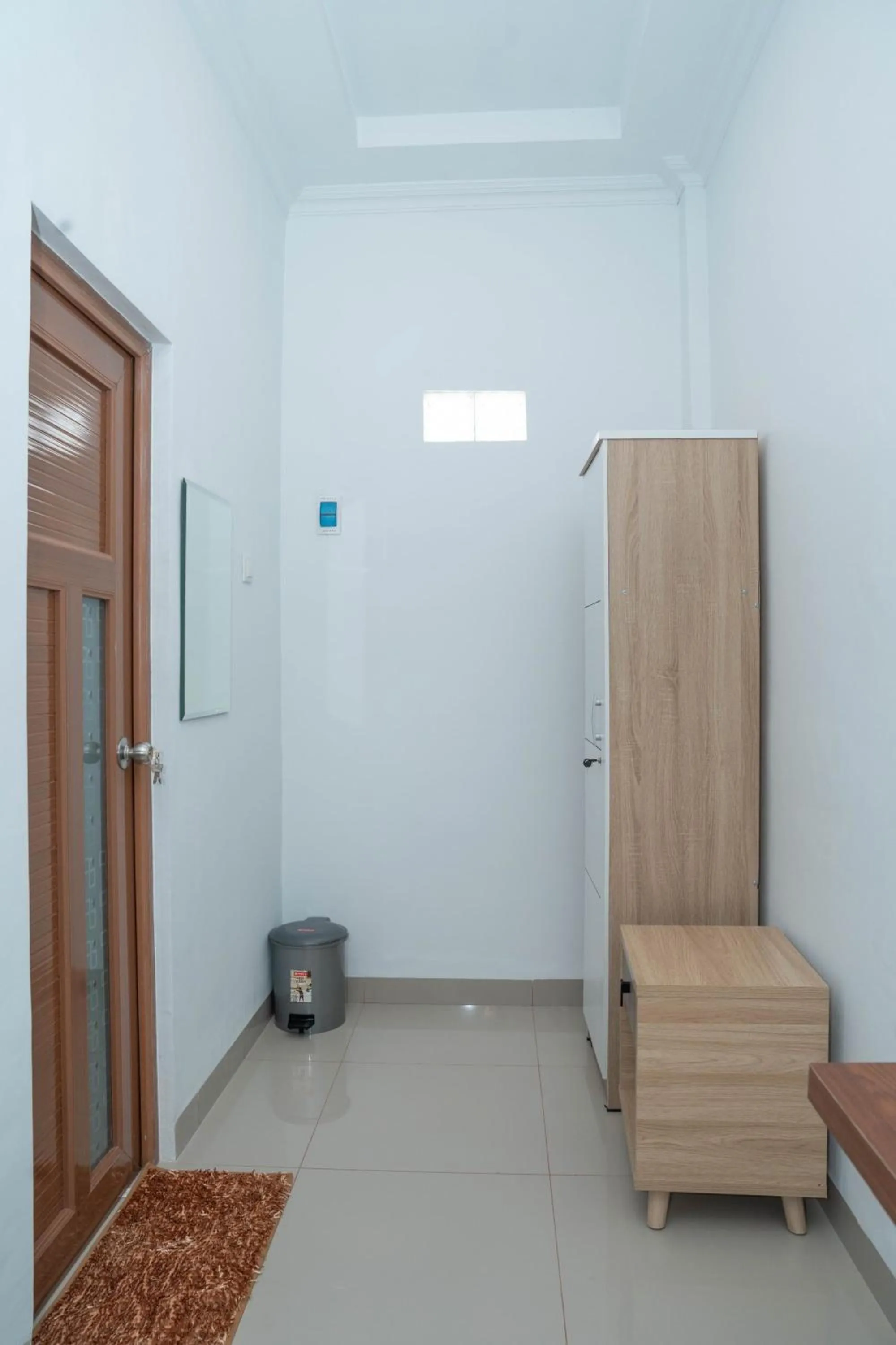 wardrobe in Fantasticroom Labuan Bajo