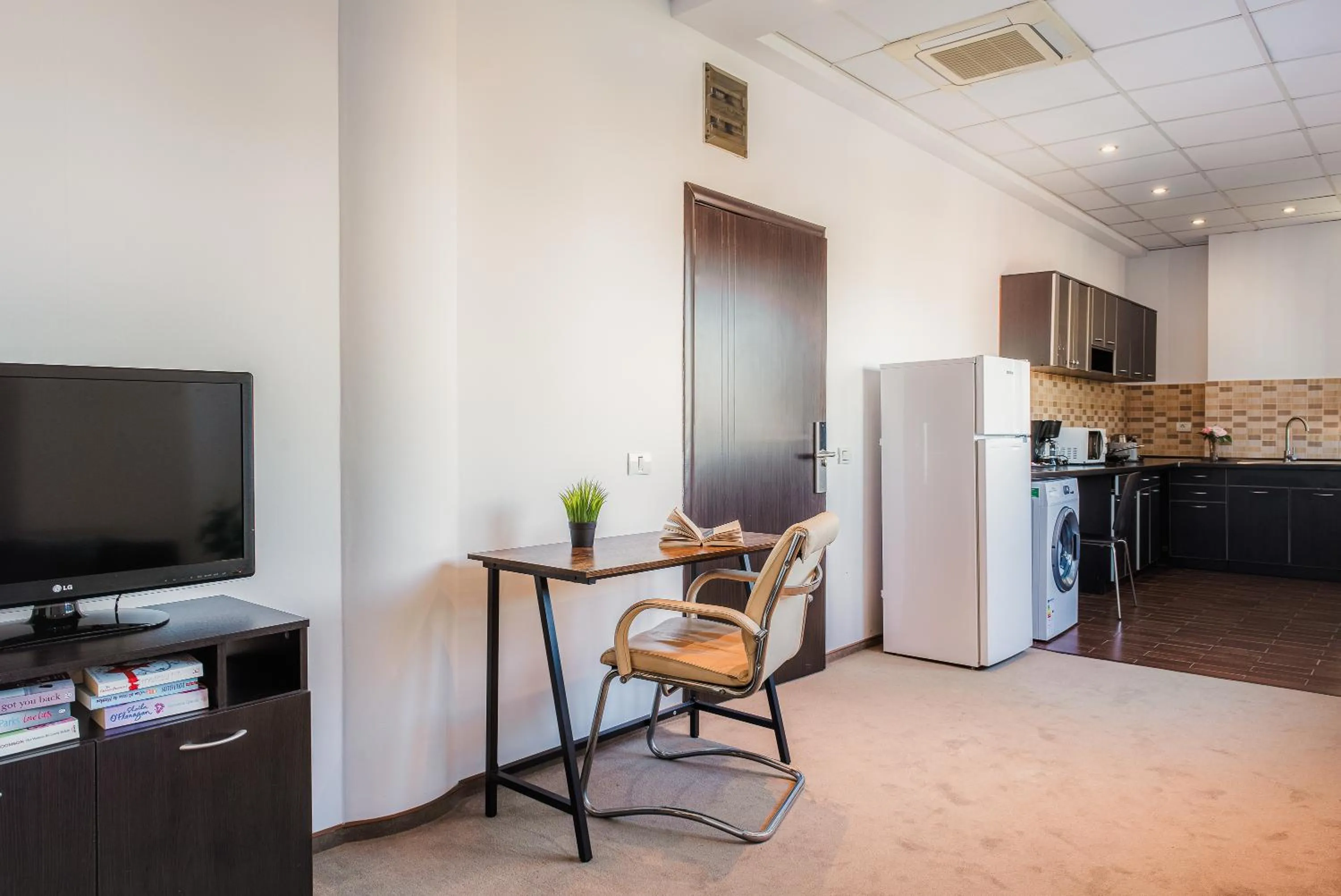 Living room in Uni88 Apart Hotel