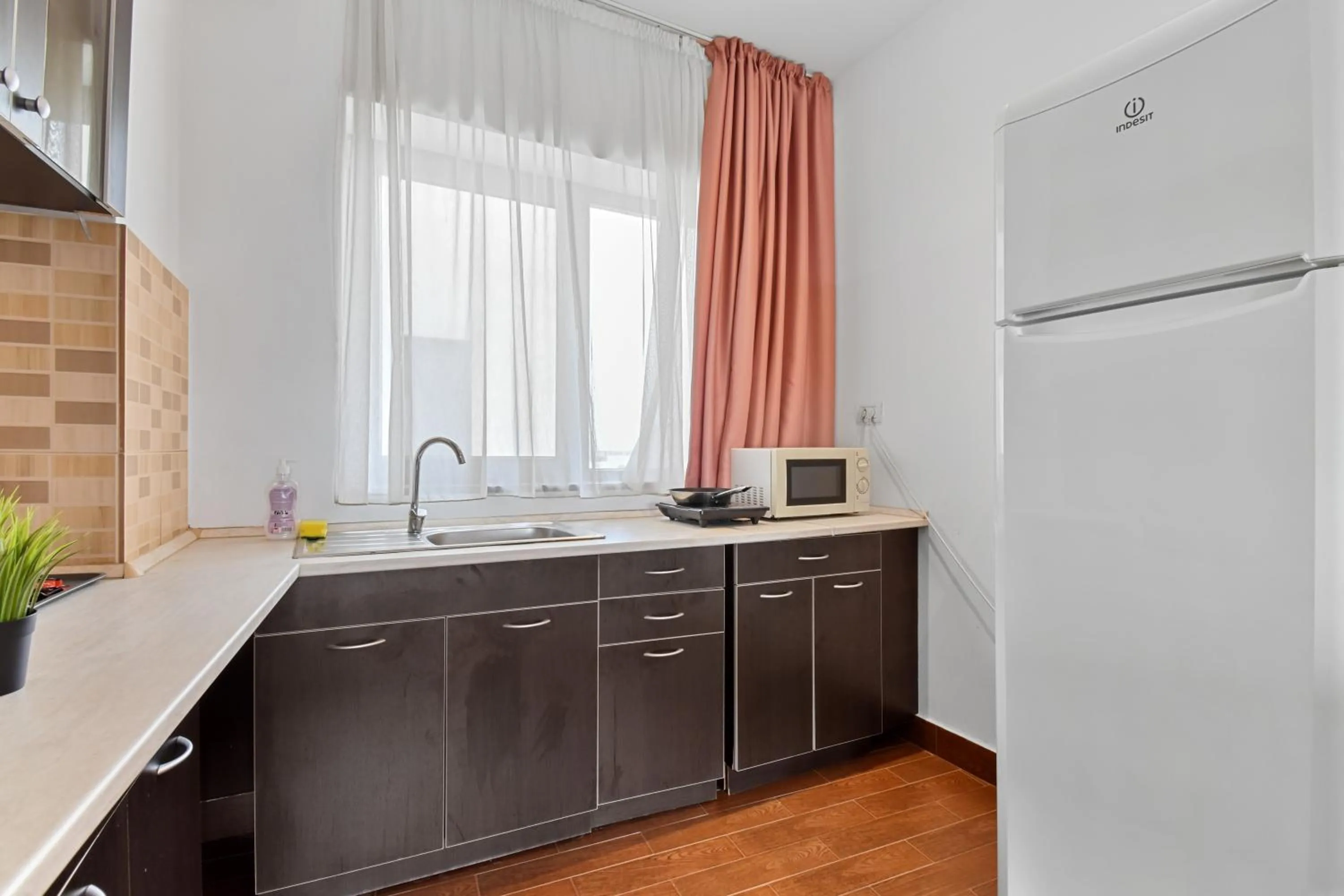 minibar in Uni88 Apart Hotel