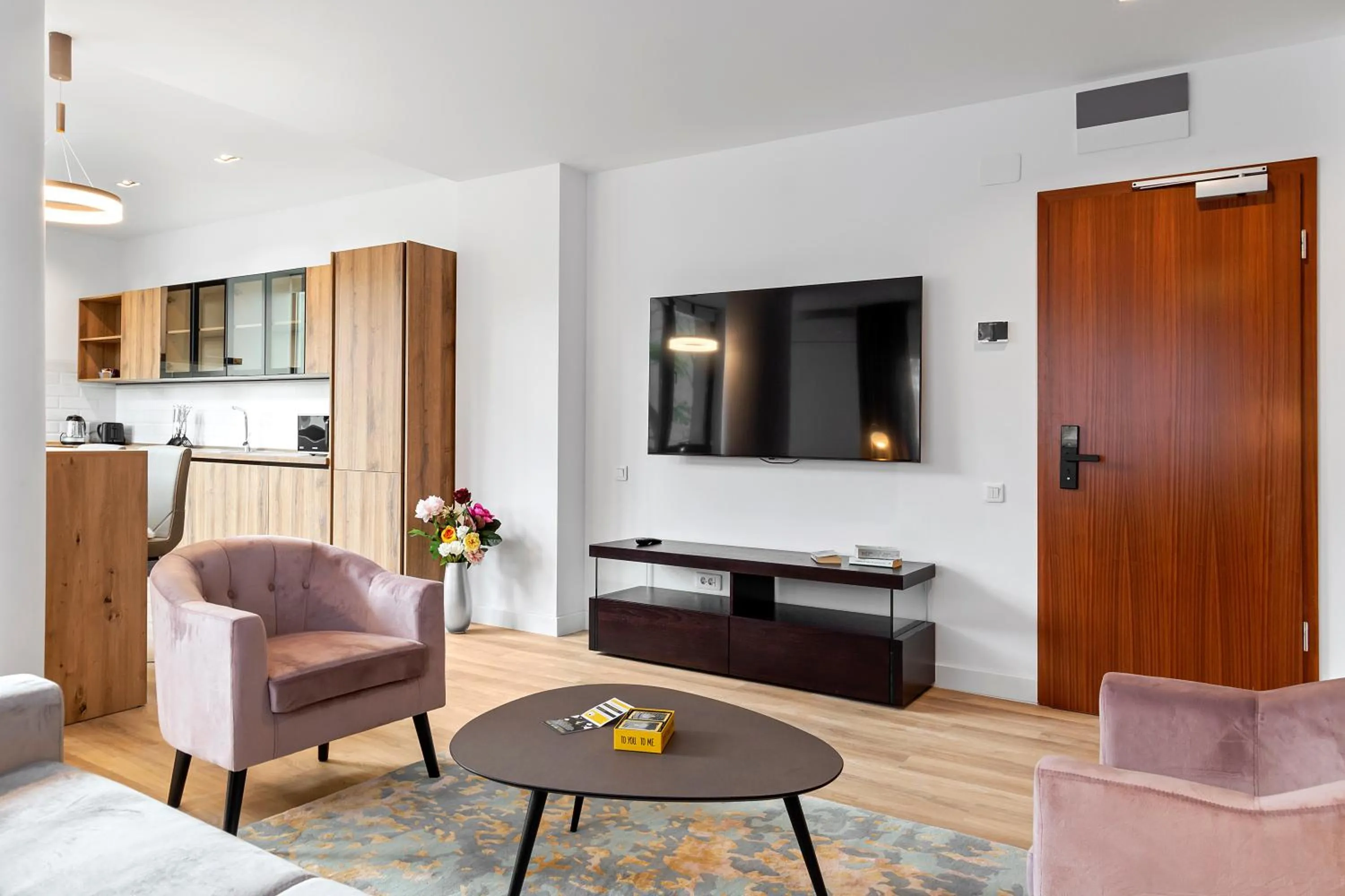 TV and multimedia in Uni88 Apart Hotel