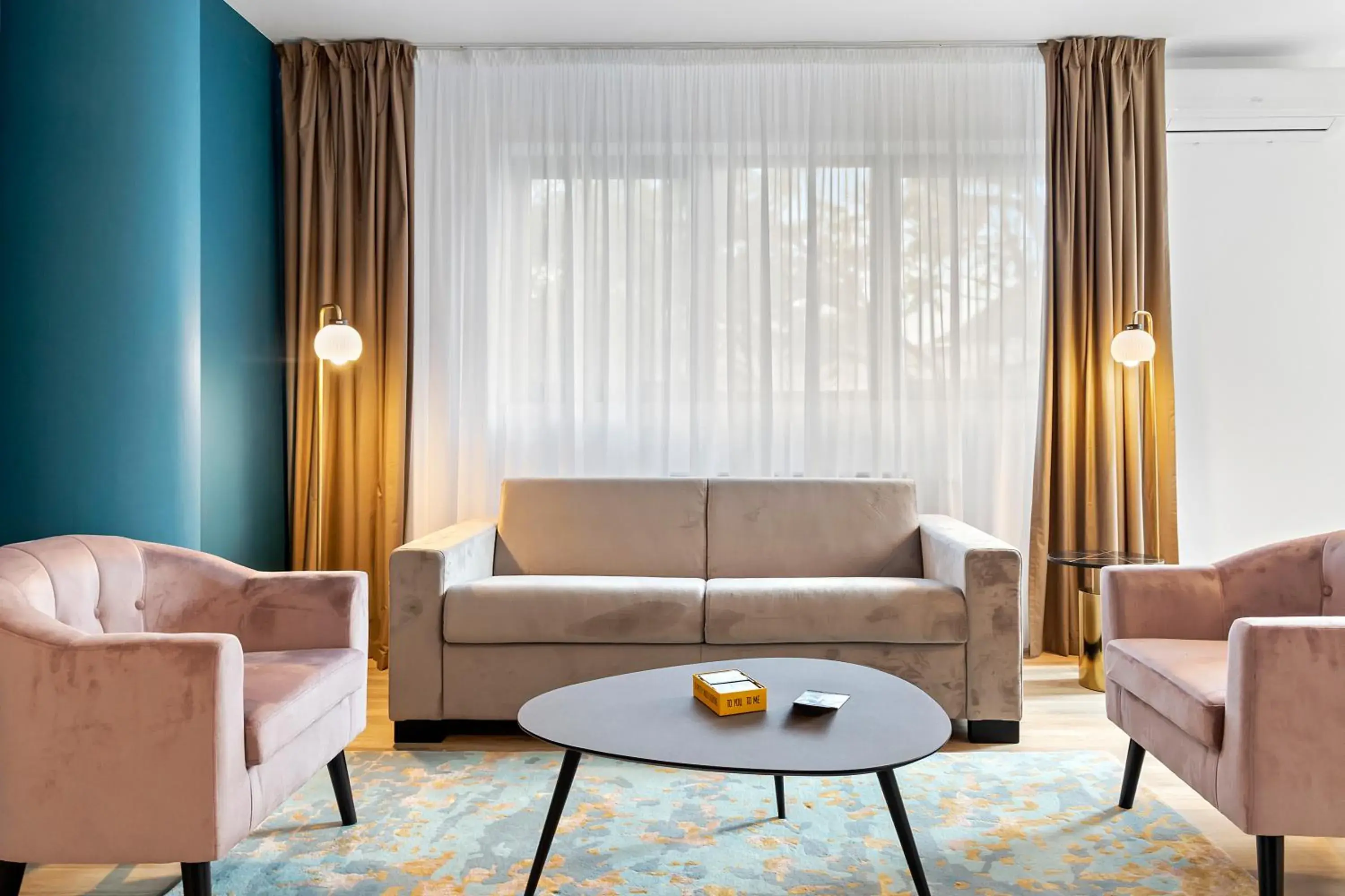 Deluxe King Room in Uni88 Apart Hotel Deluxe King Room in Uni88 Apart Hotel